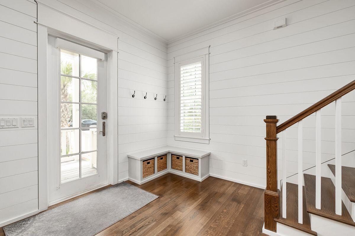 LAKESIDE AT BLUE MOUNTAIN BEACH - Residential