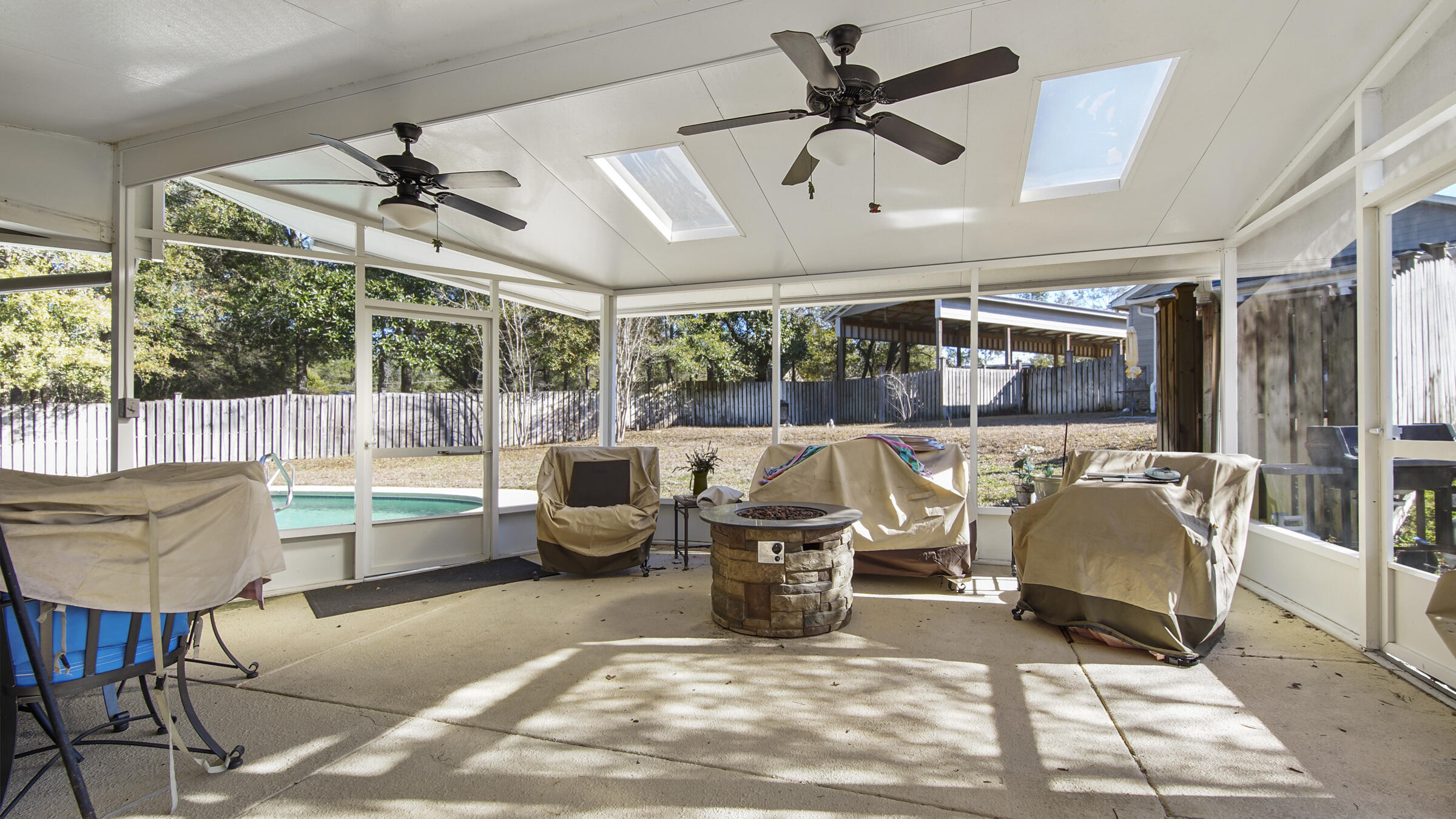 Juniper Lake Pines Unit I - Residential