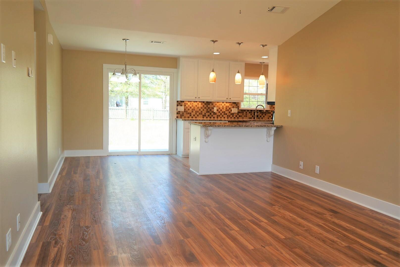 OAKWOOD LAKES ESTATES - Residential