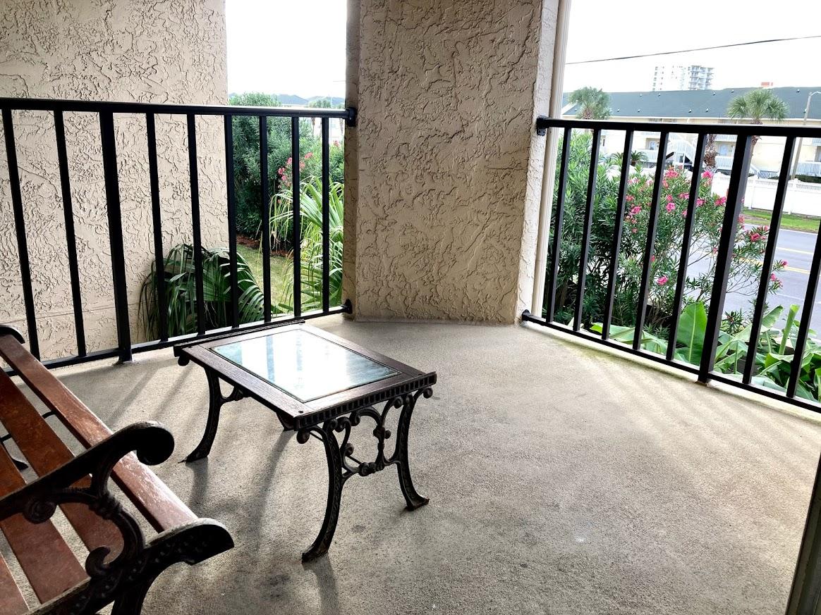 SHORELINE GARDENS T/H - Residential