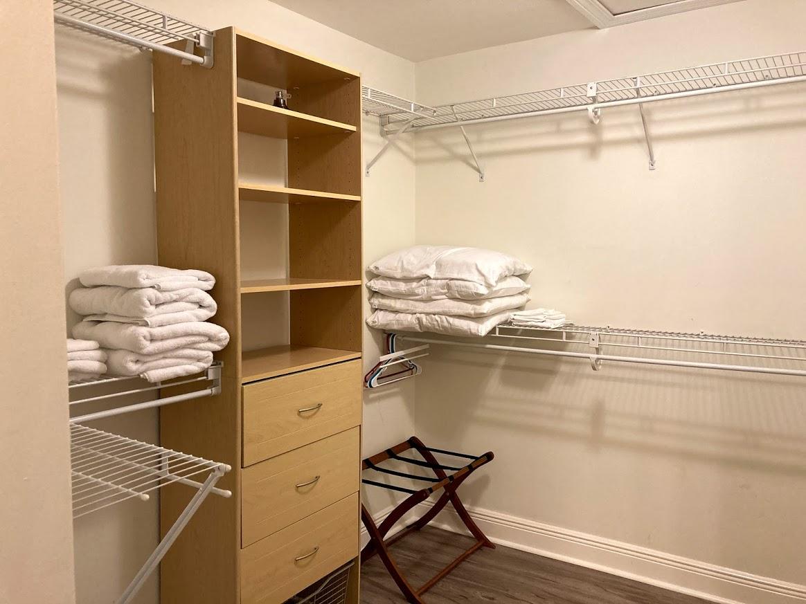 SHORELINE GARDENS T/H - Residential