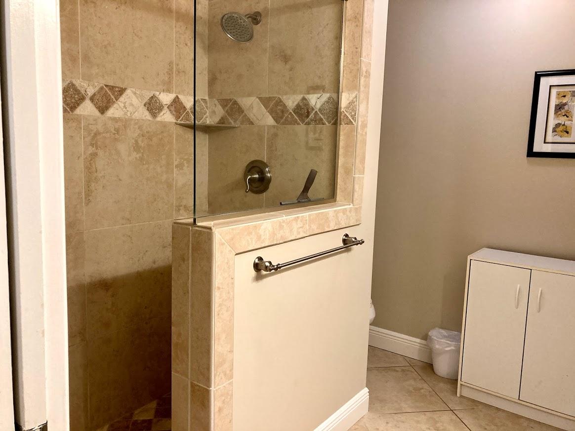 SHORELINE GARDENS T/H - Residential