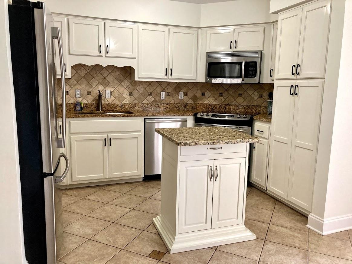 SHORELINE GARDENS T/H - Residential