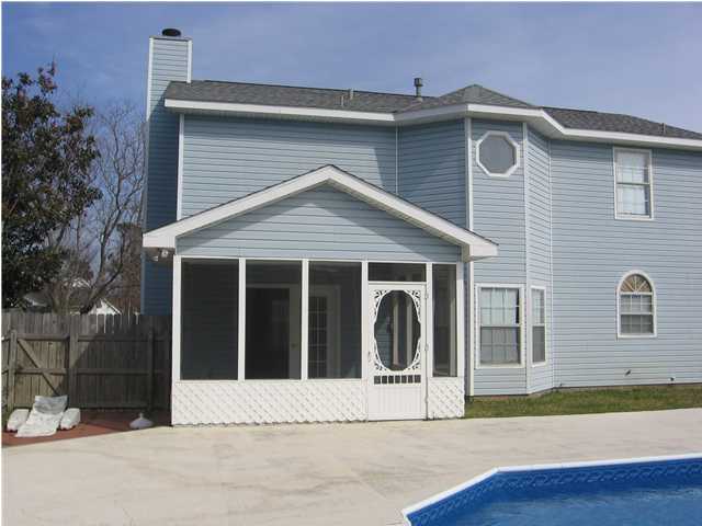 PARISH PINES - Residential Lease