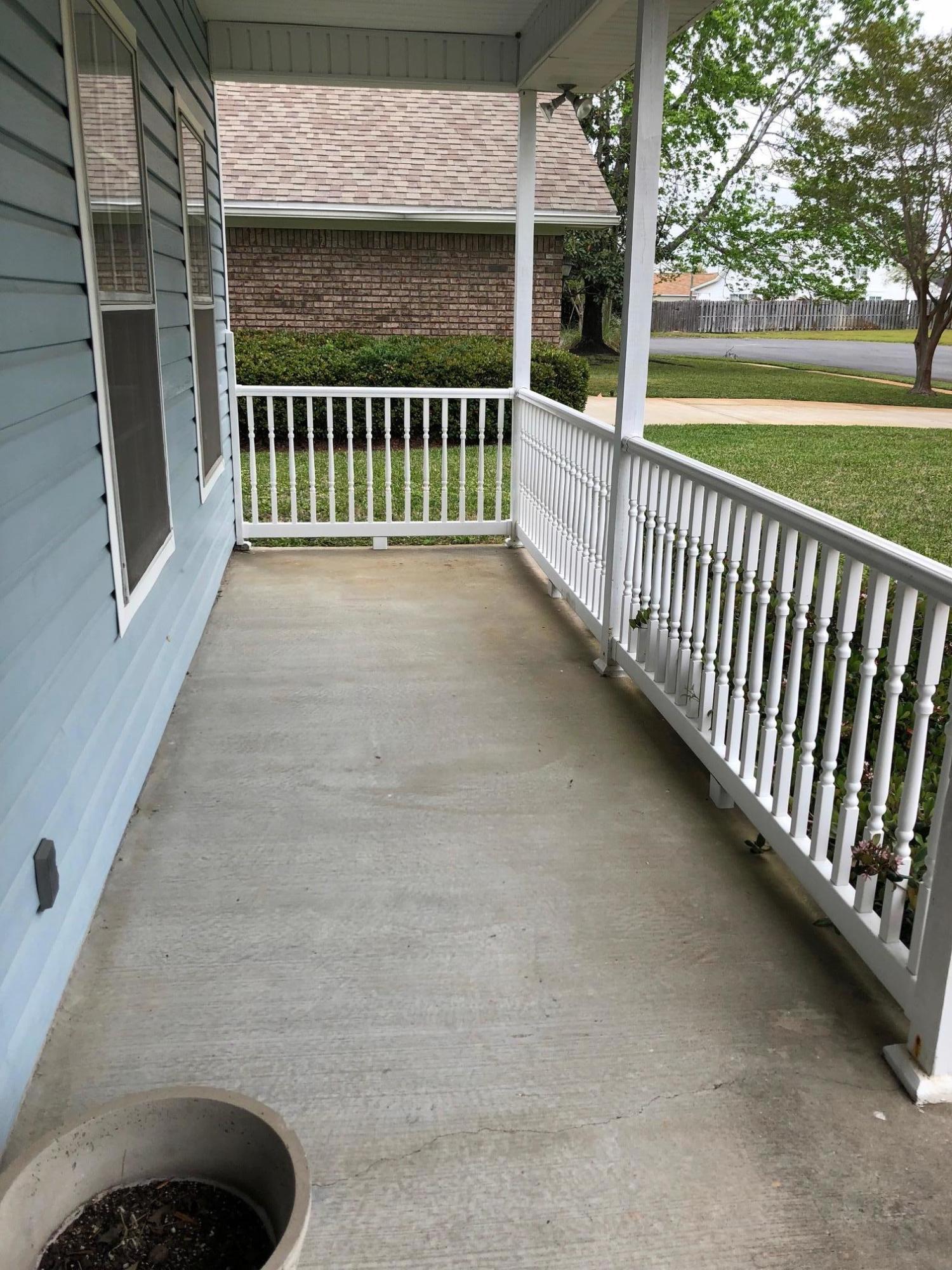 PARISH PINES - Residential Lease