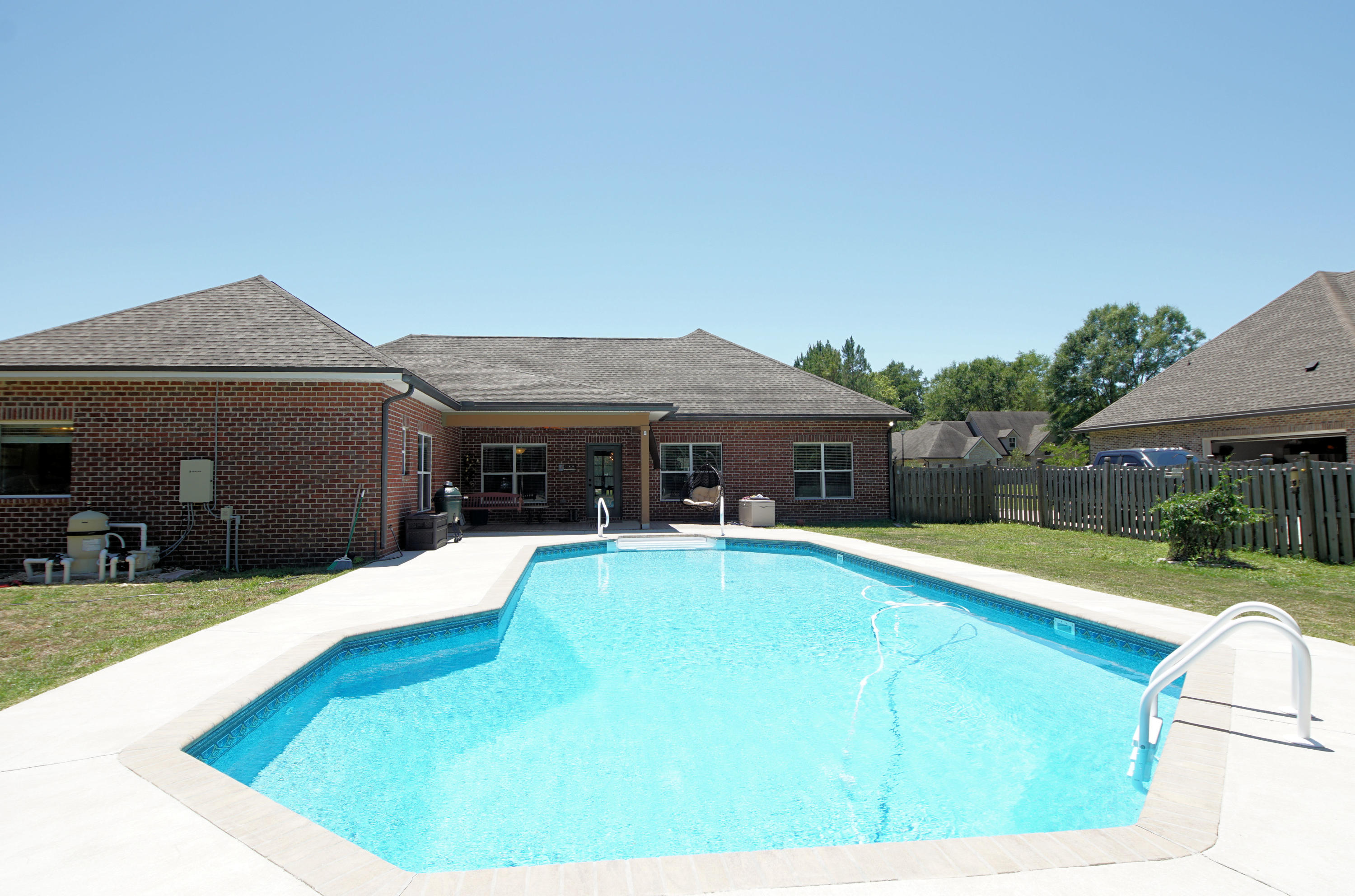 MILL CREEK ESTATES - Residential