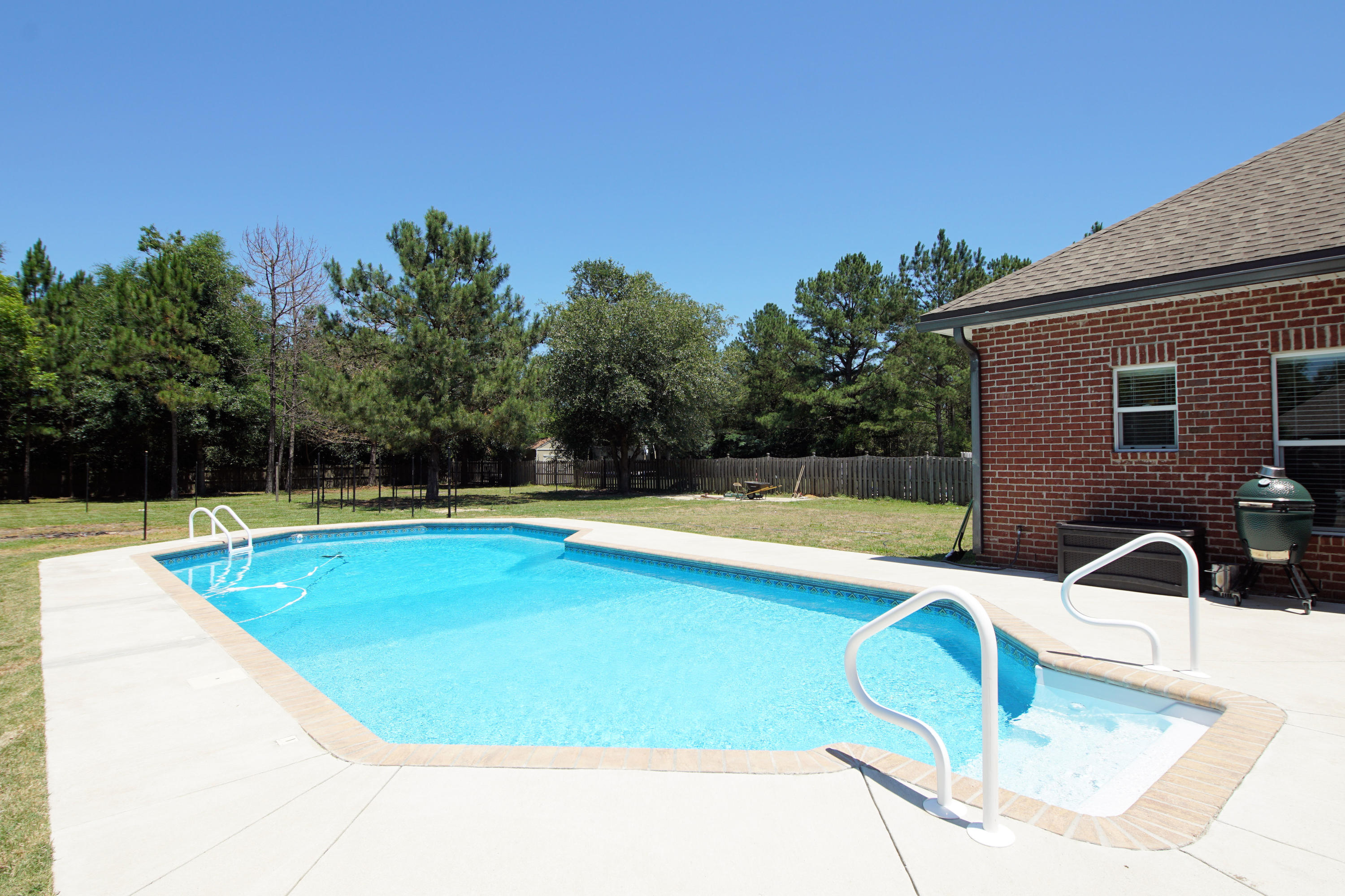 MILL CREEK ESTATES - Residential