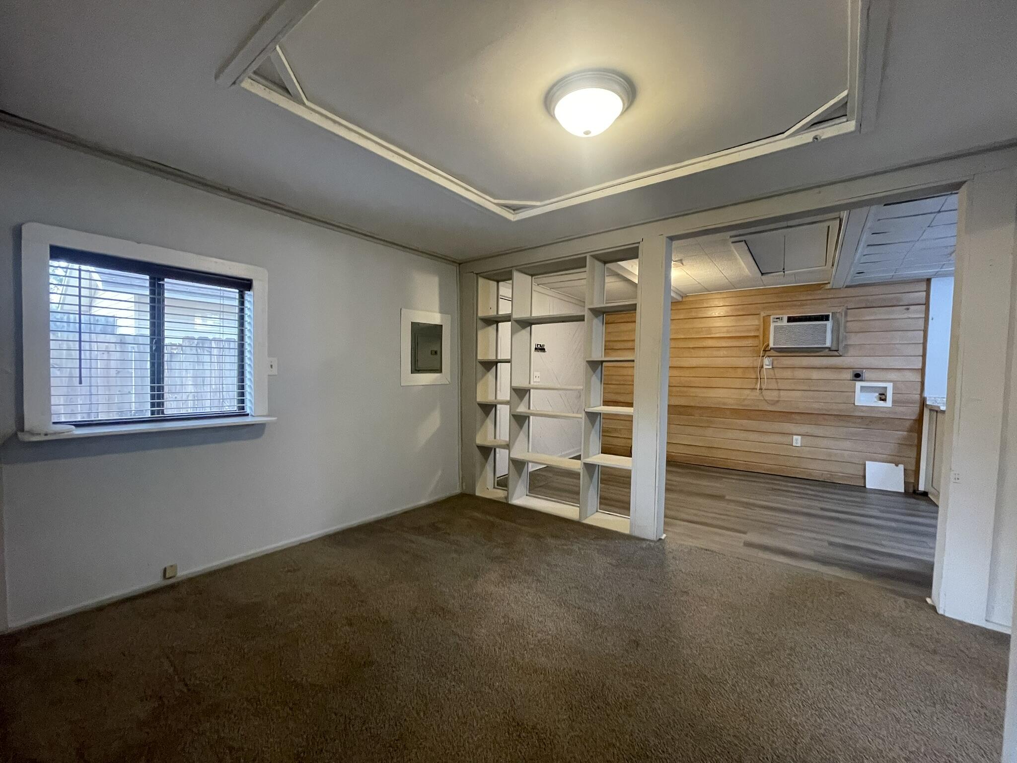 CRESTVIEW - Residential Lease