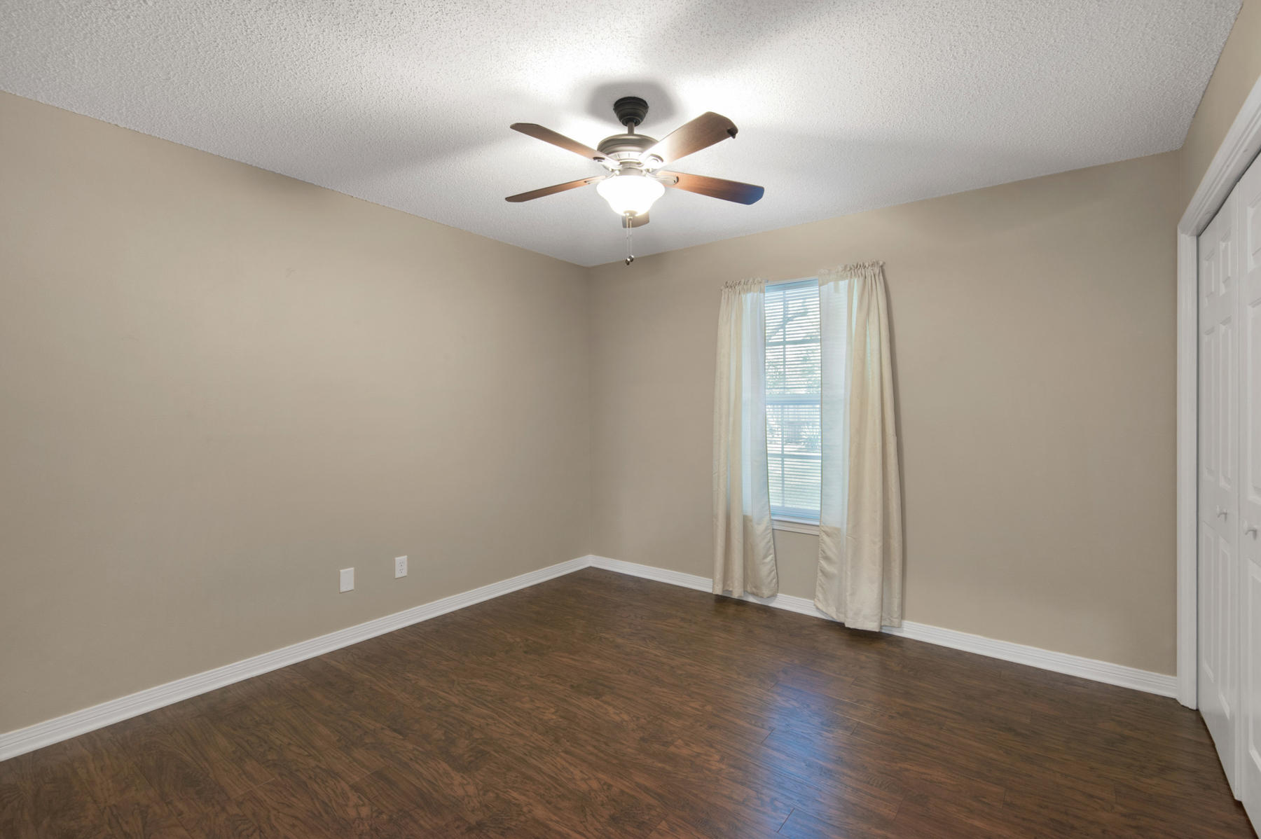 BAYOU POQUITO - Residential