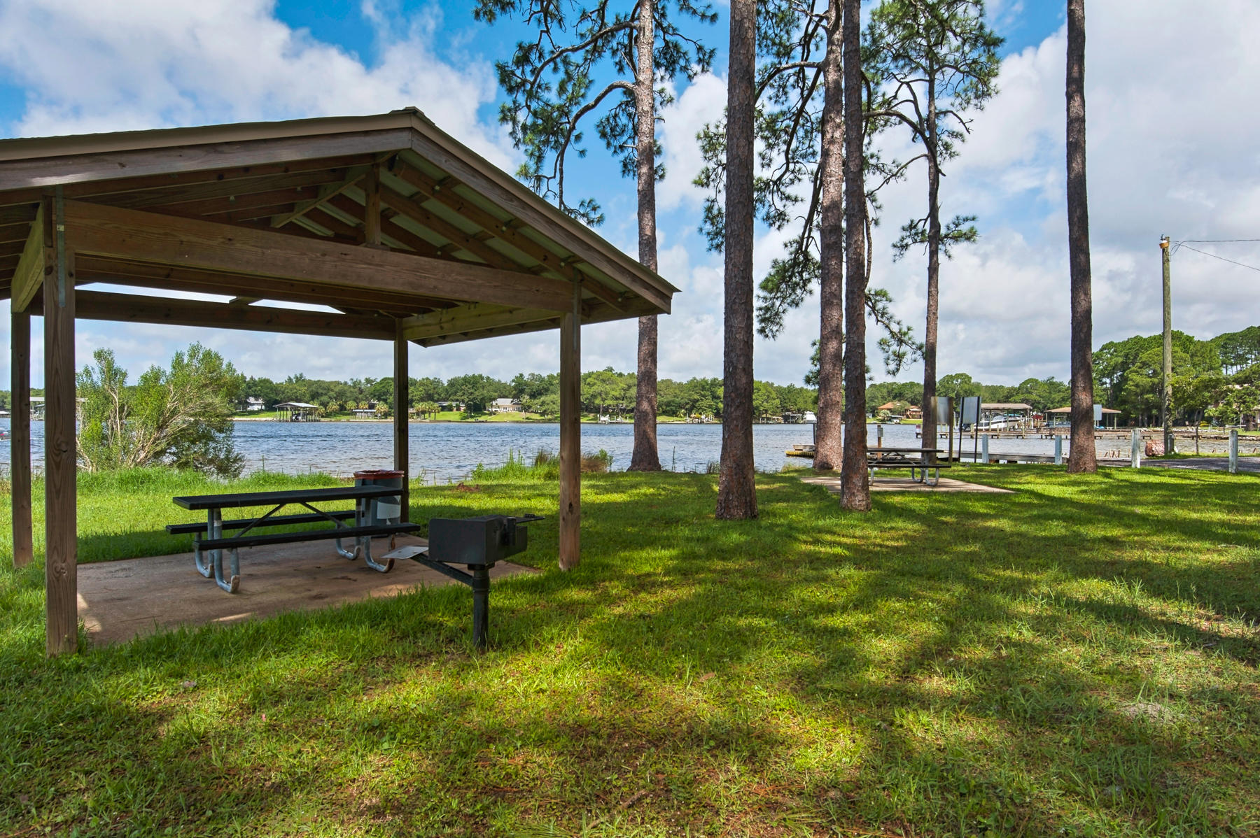BAYOU POQUITO - Residential