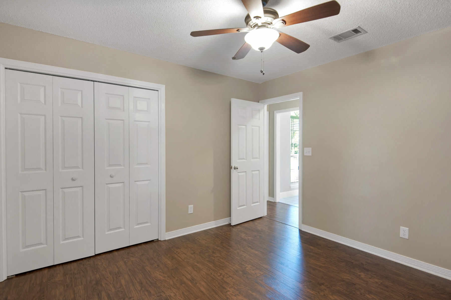 BAYOU POQUITO - Residential