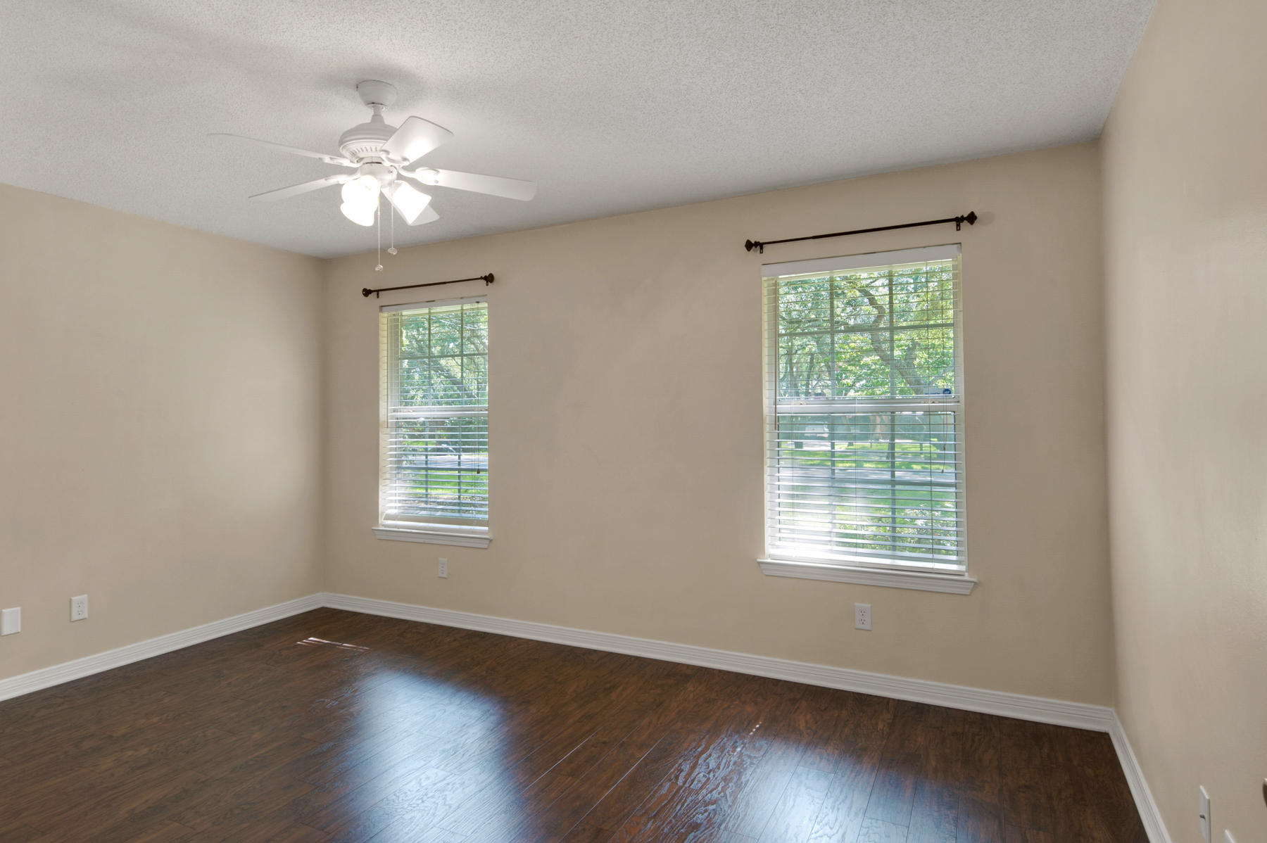 BAYOU POQUITO - Residential