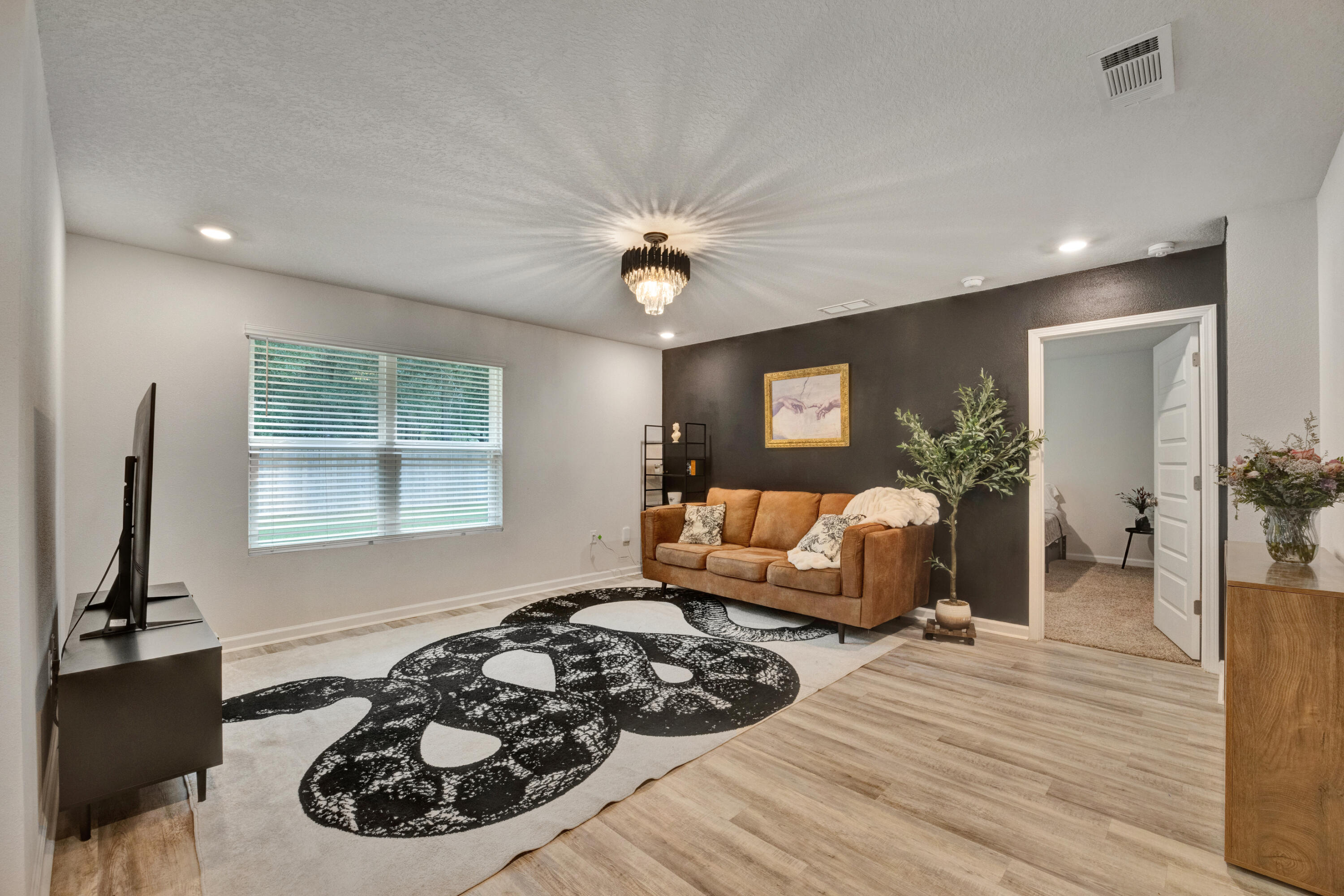HOMEWOOD EST - Residential