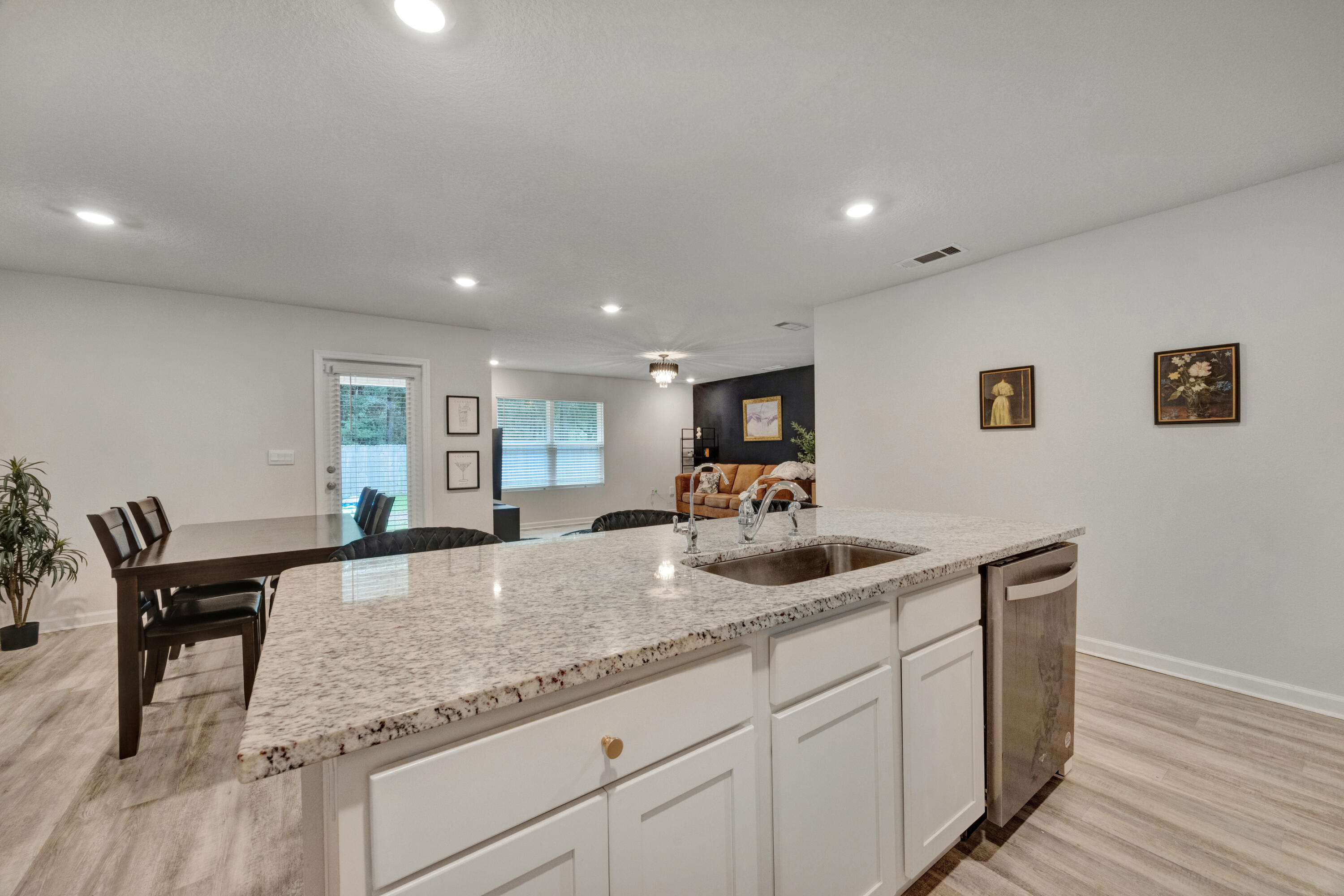 HOMEWOOD EST - Residential