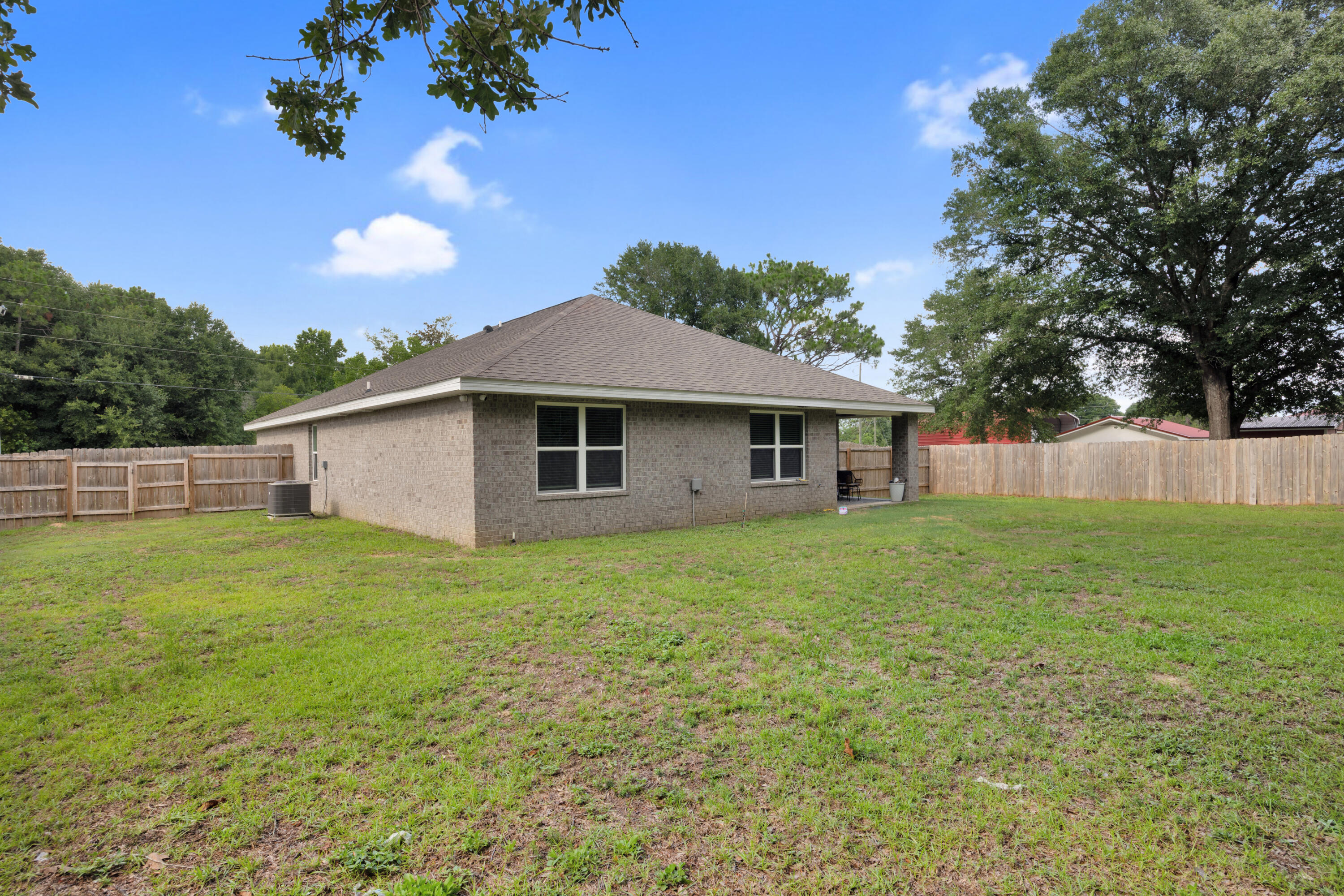 HOMEWOOD EST - Residential