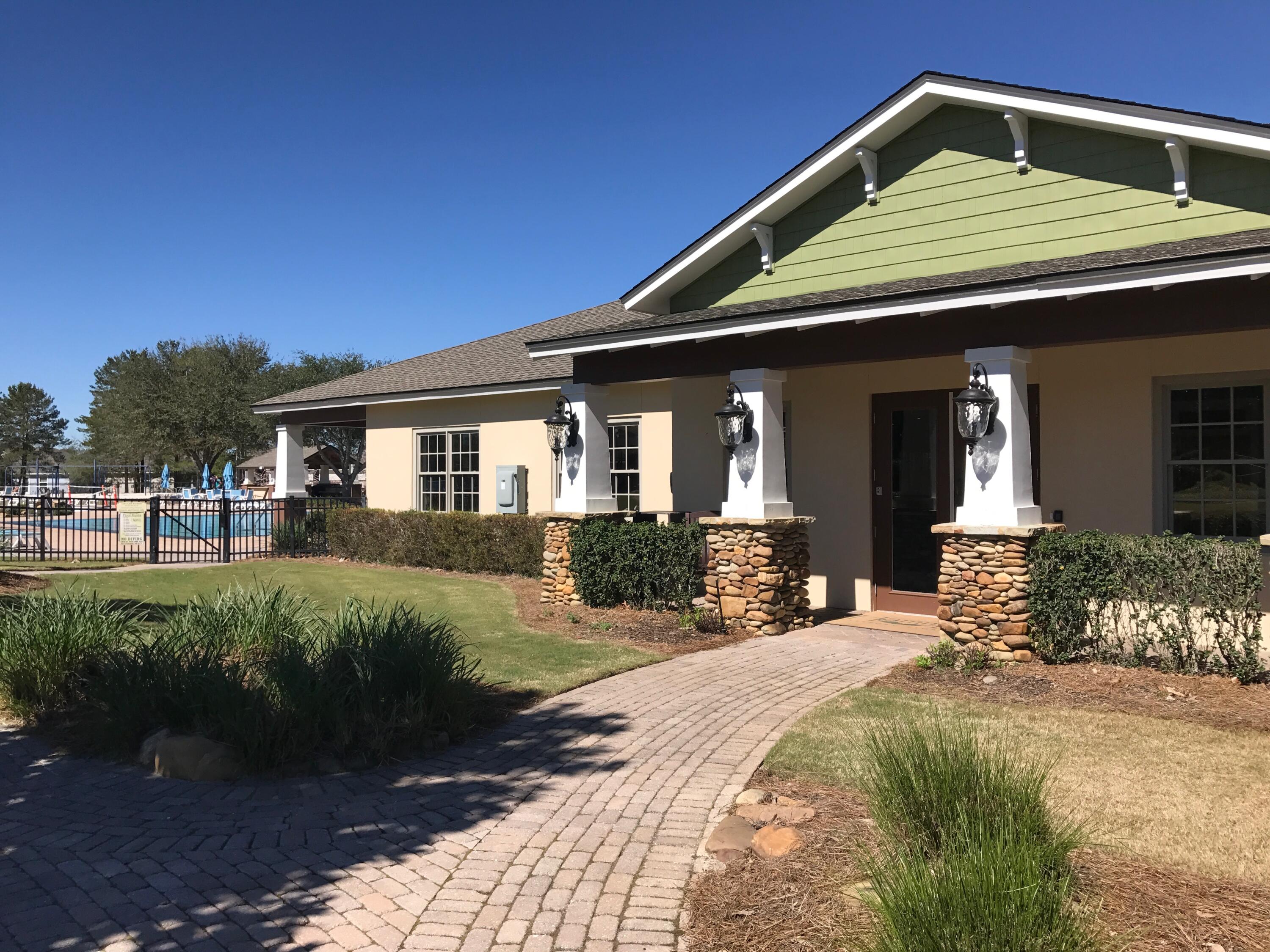 Vineyards at Hammock Bay - Residential