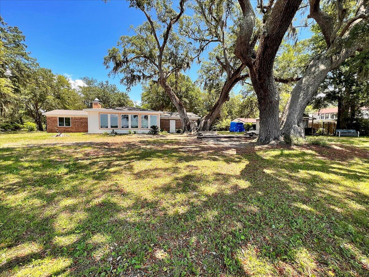 NO RECORDED SUBDIVISION - Residential