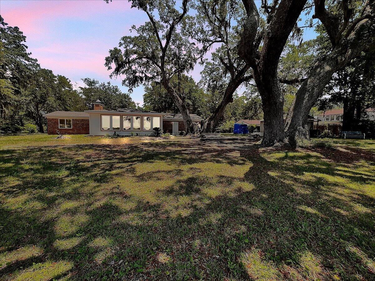 NO RECORDED SUBDIVISION - Residential