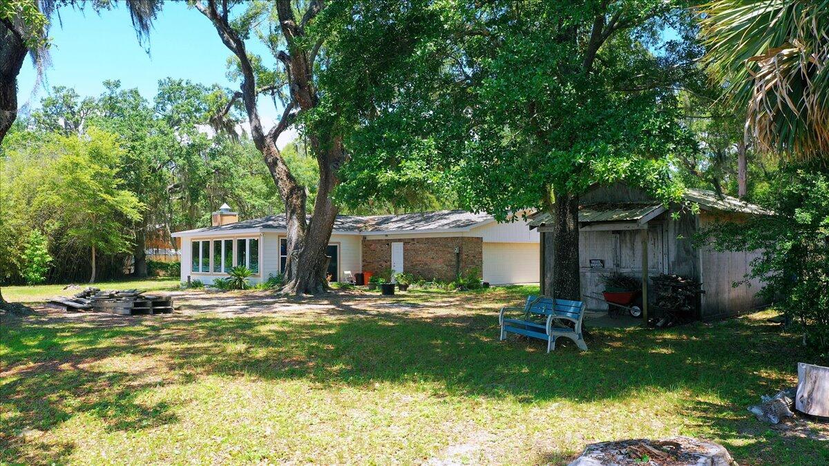 NO RECORDED SUBDIVISION - Residential