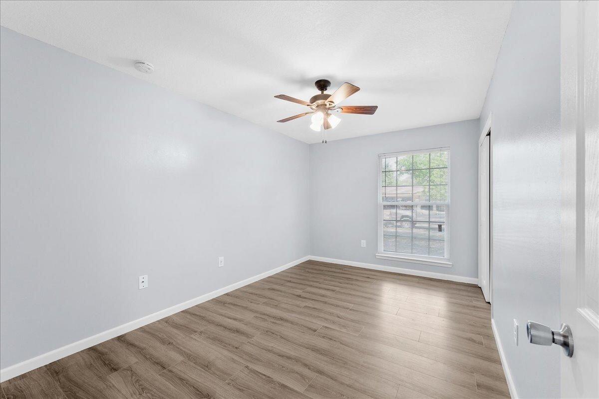 SHERWOOD FOREST - Residential Lease