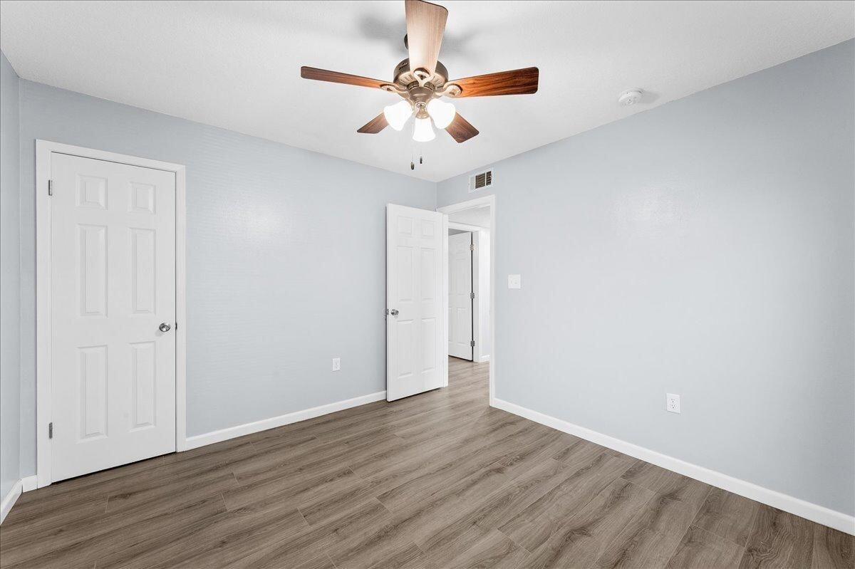 SHERWOOD FOREST - Residential Lease