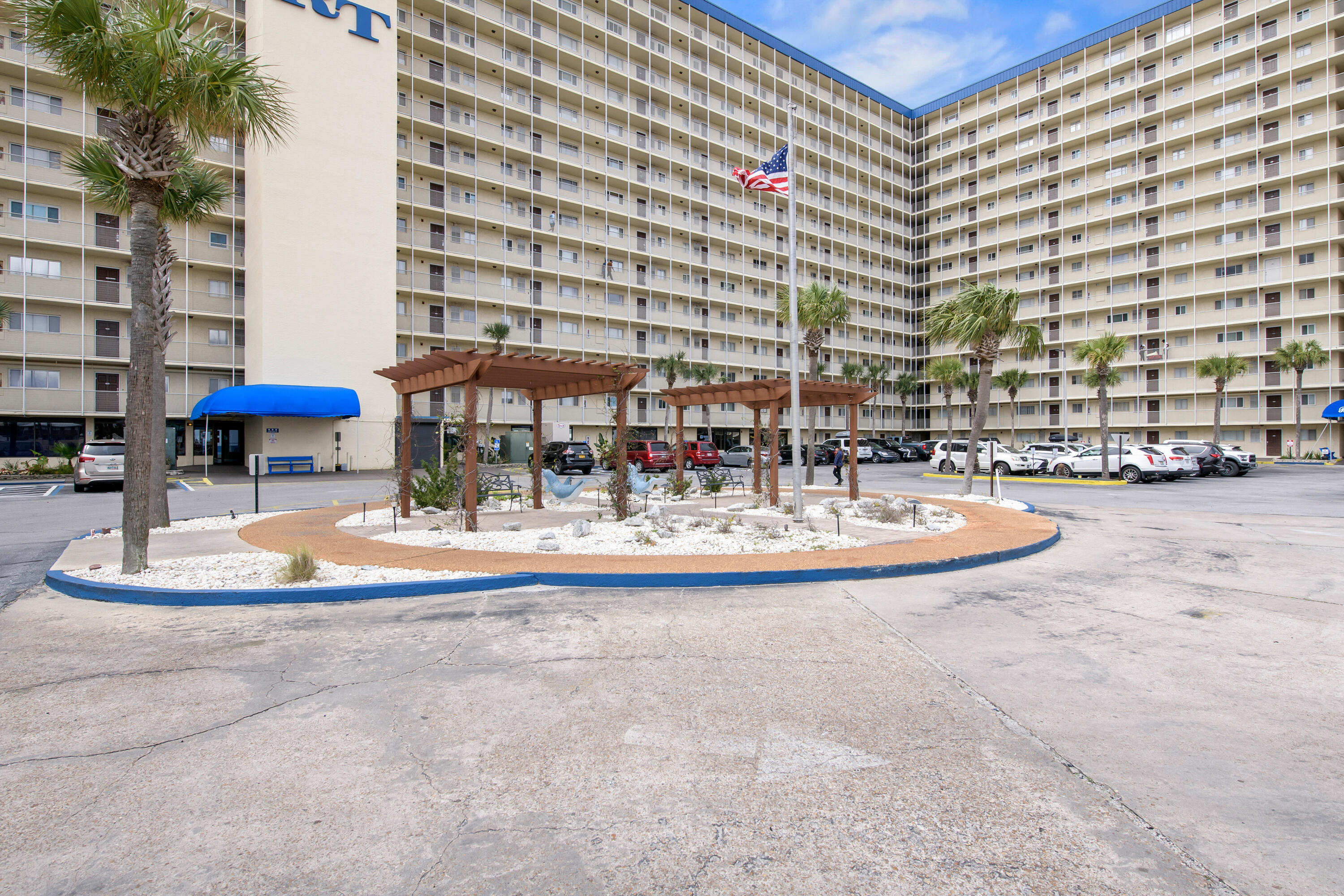 Regency Towers - Residential
