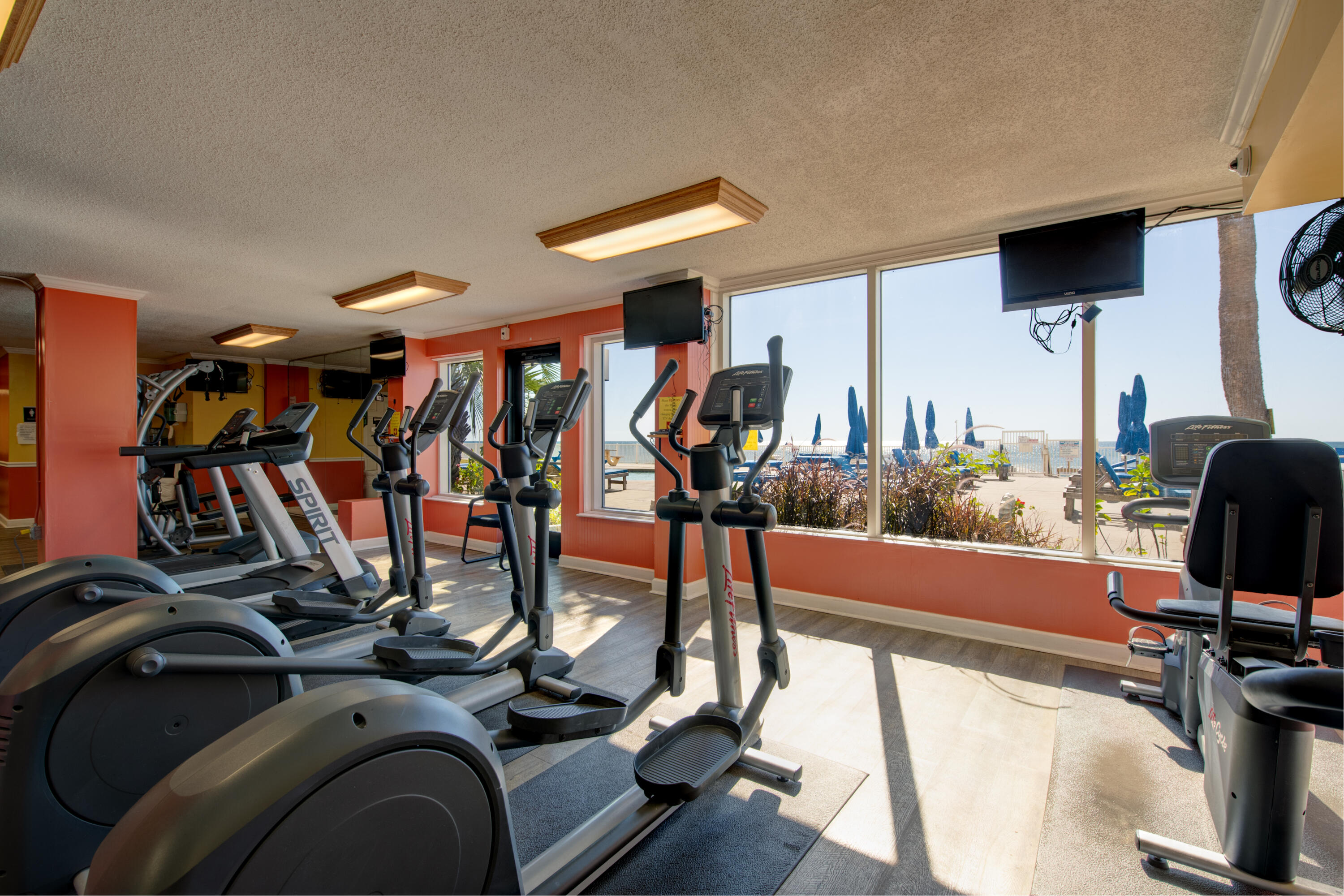 Regency Towers - Residential