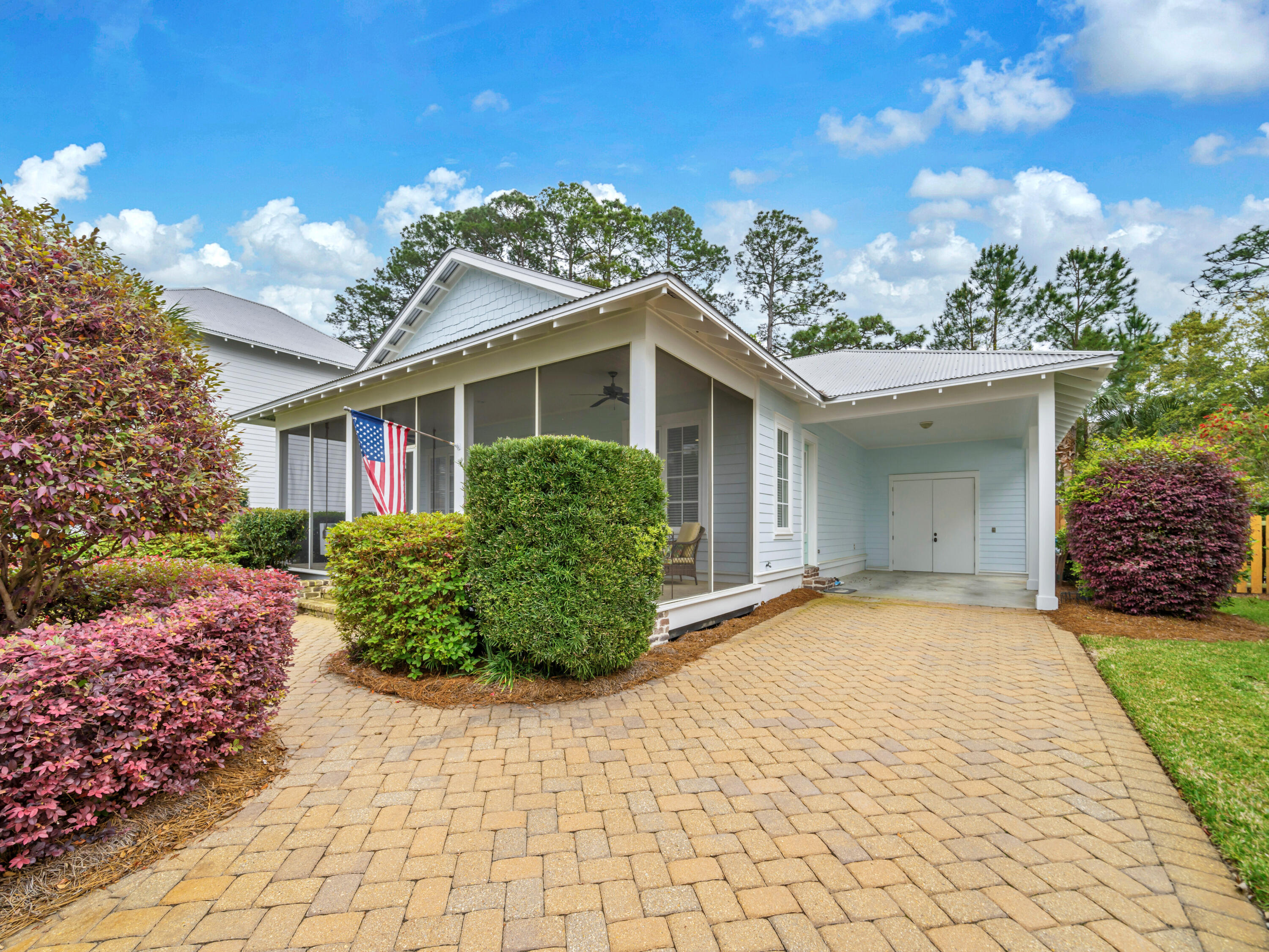 CARSON OAKS - Residential