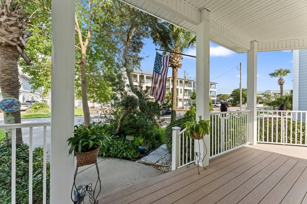 CRYSTAL BEACH - Residential