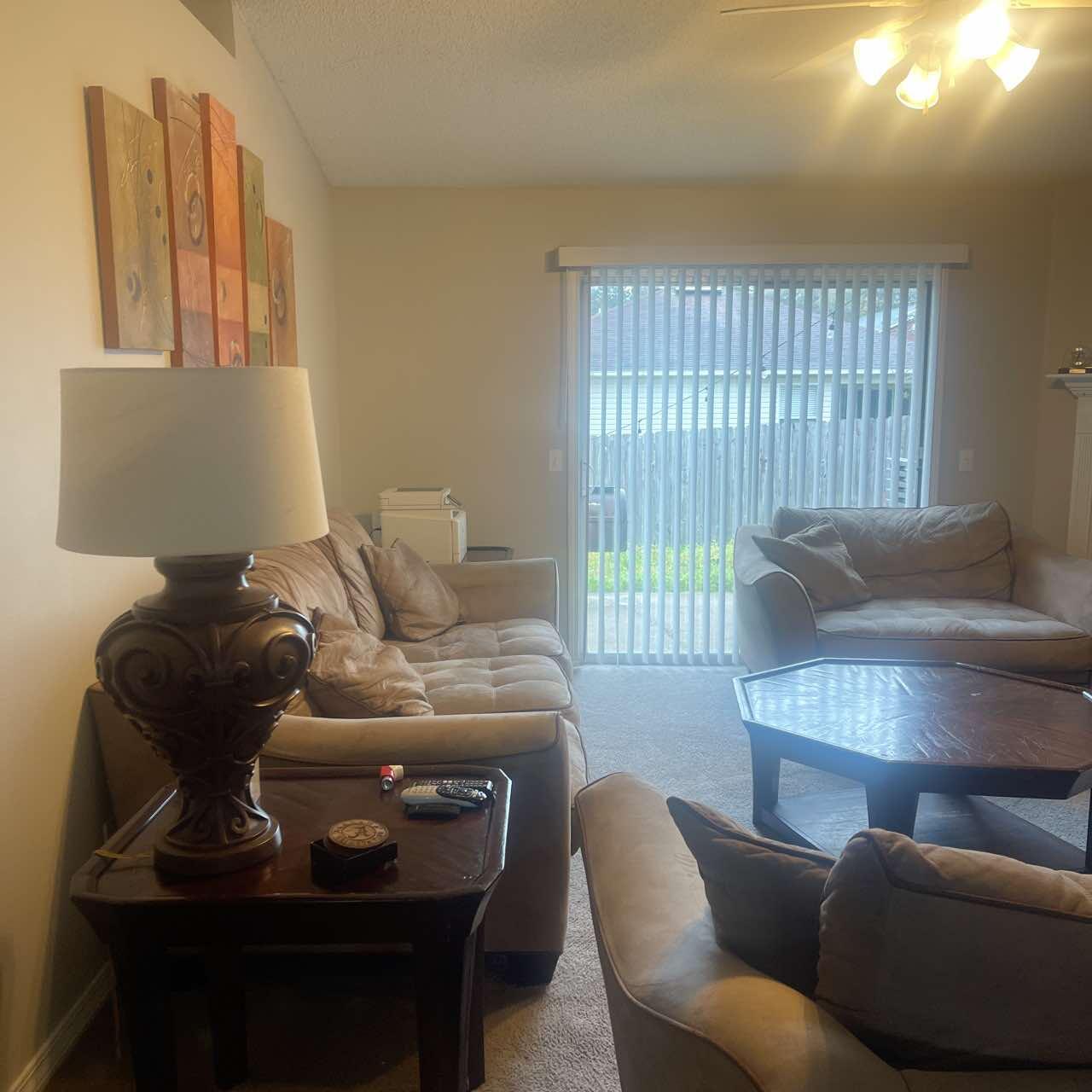 REDSTONE ESTATES - Residential Lease