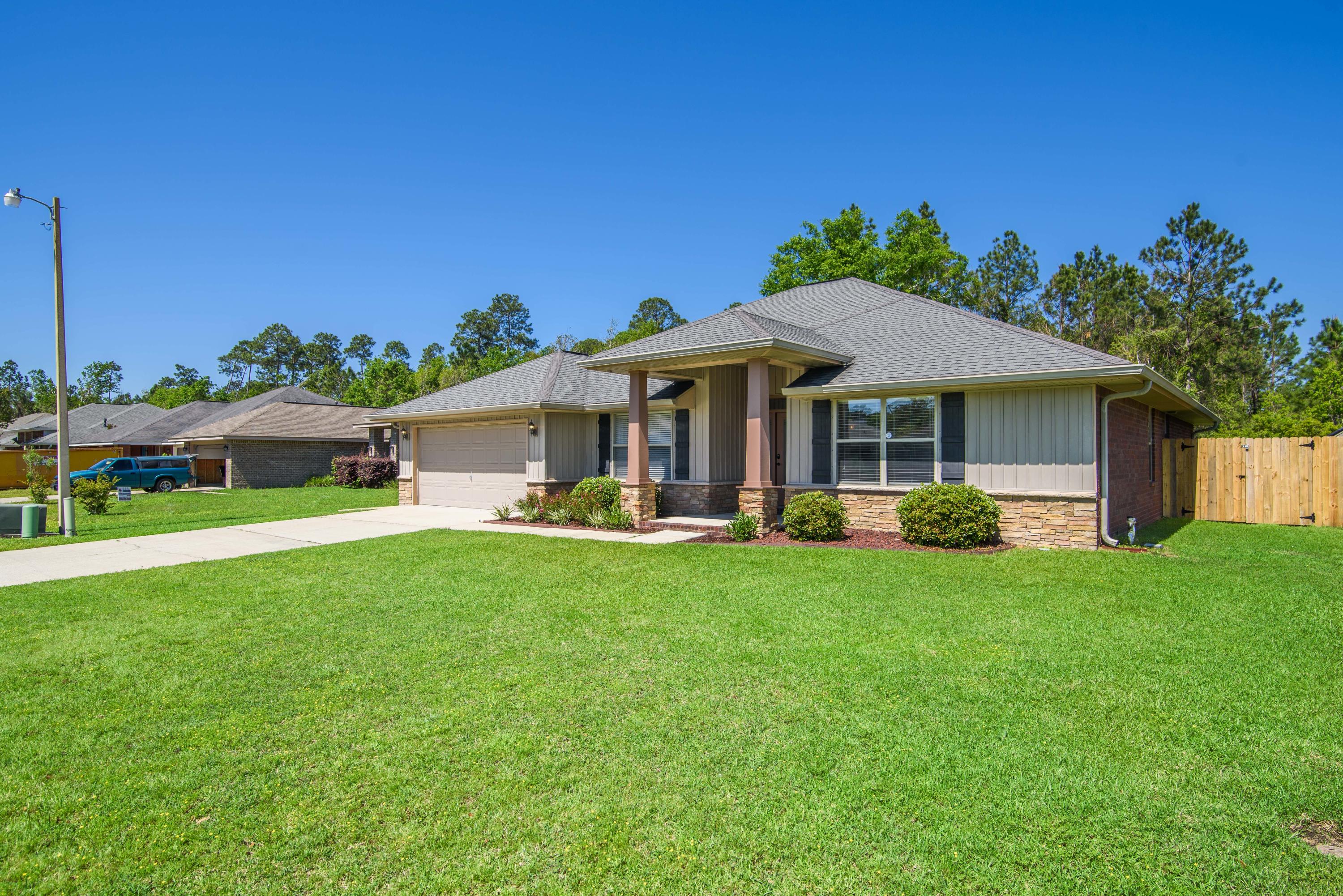 BRISTOL CREEK PH 1 - Residential