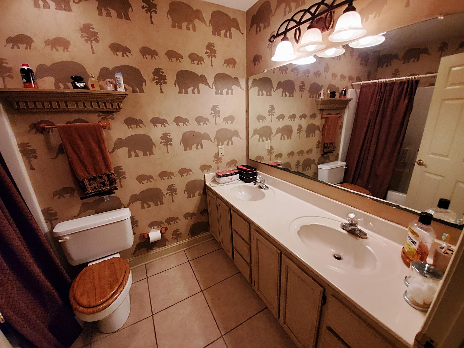 BAYVIEW MANOR - Residential