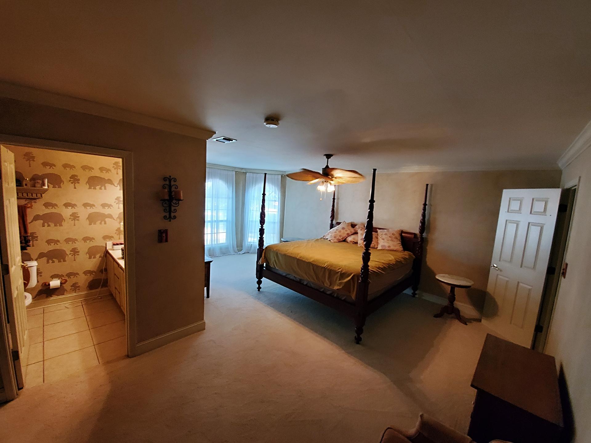 BAYVIEW MANOR - Residential