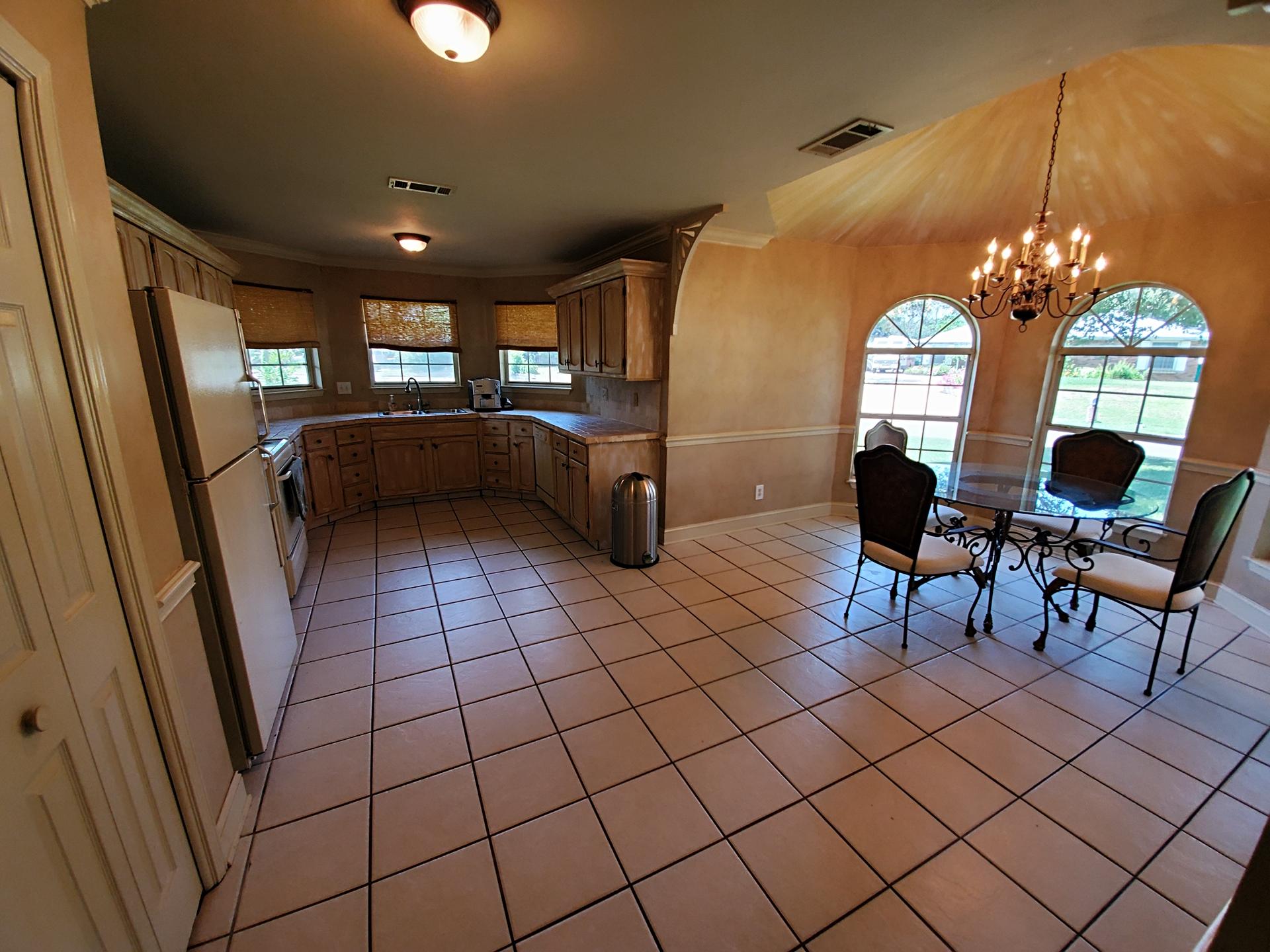 BAYVIEW MANOR - Residential