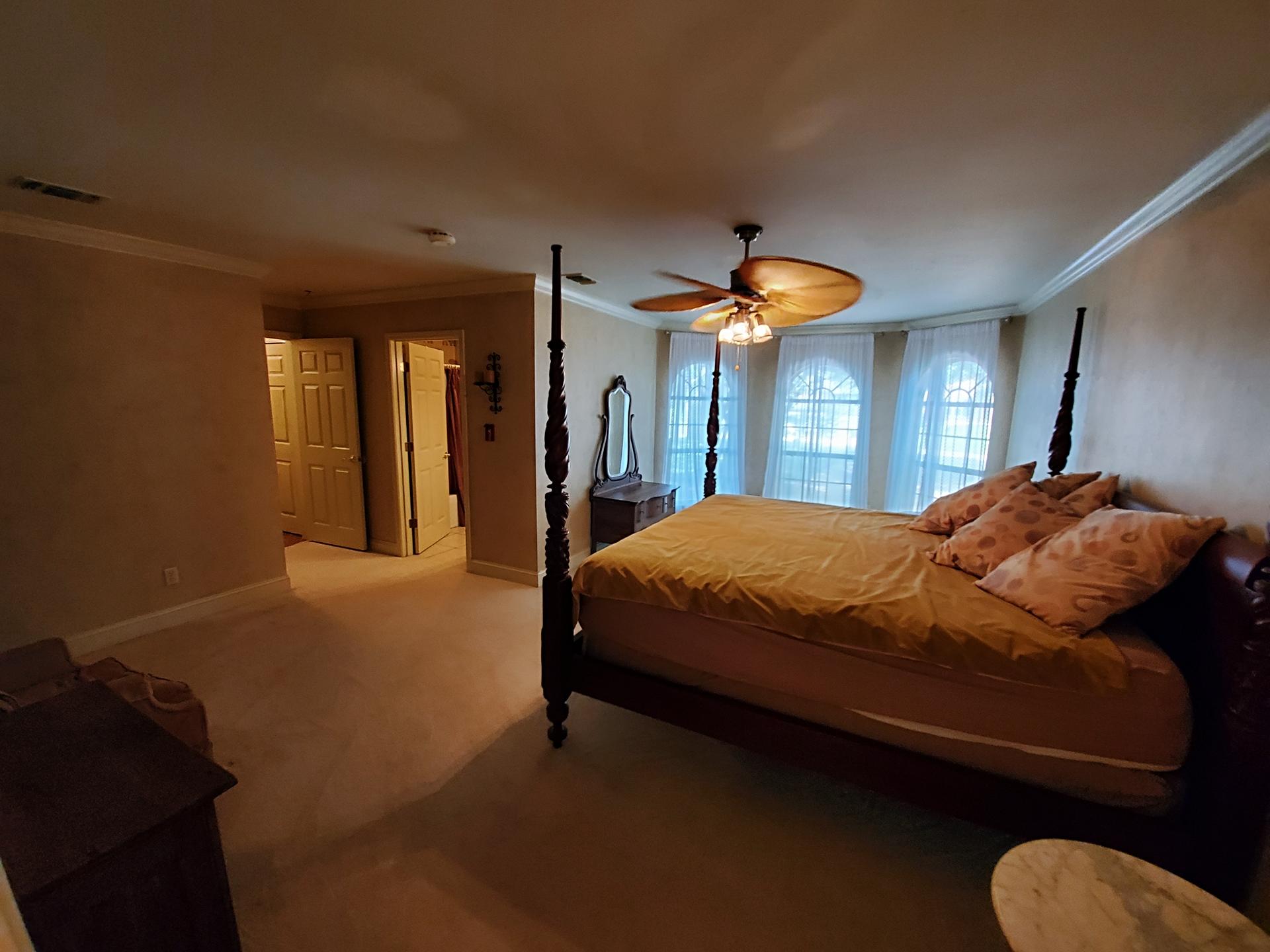 BAYVIEW MANOR - Residential