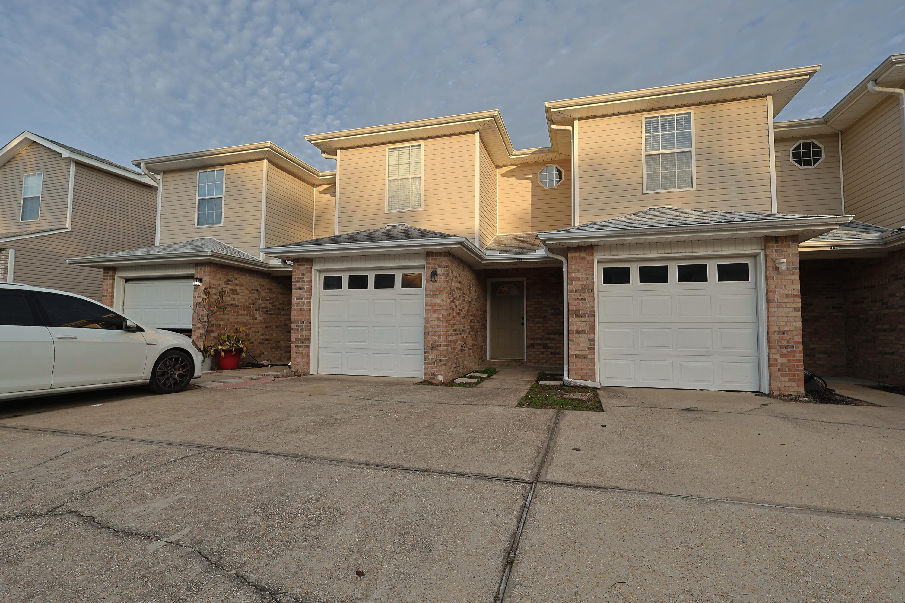 KEYSTONE T/H - Residential