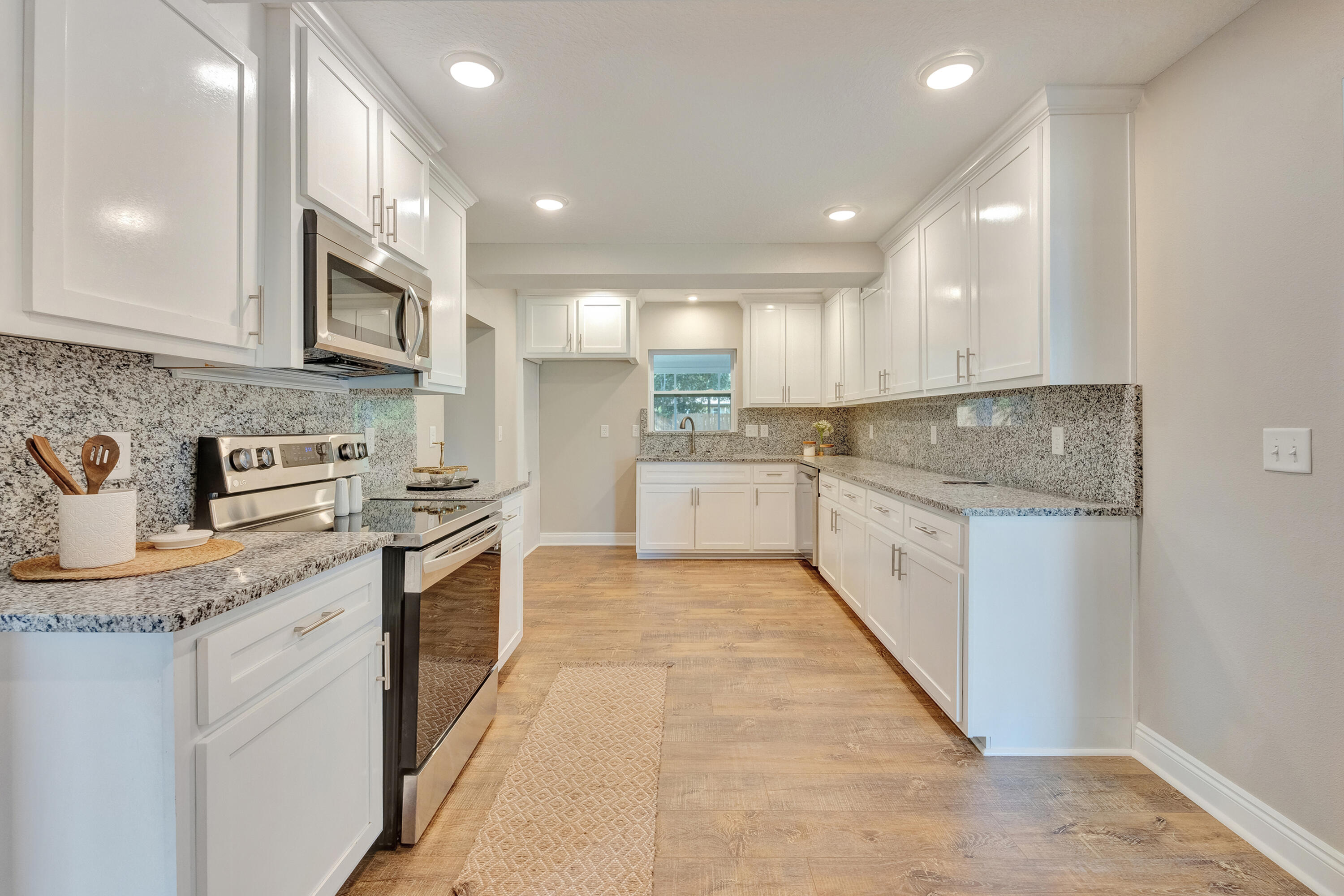 ADAMS POWELL - Residential
