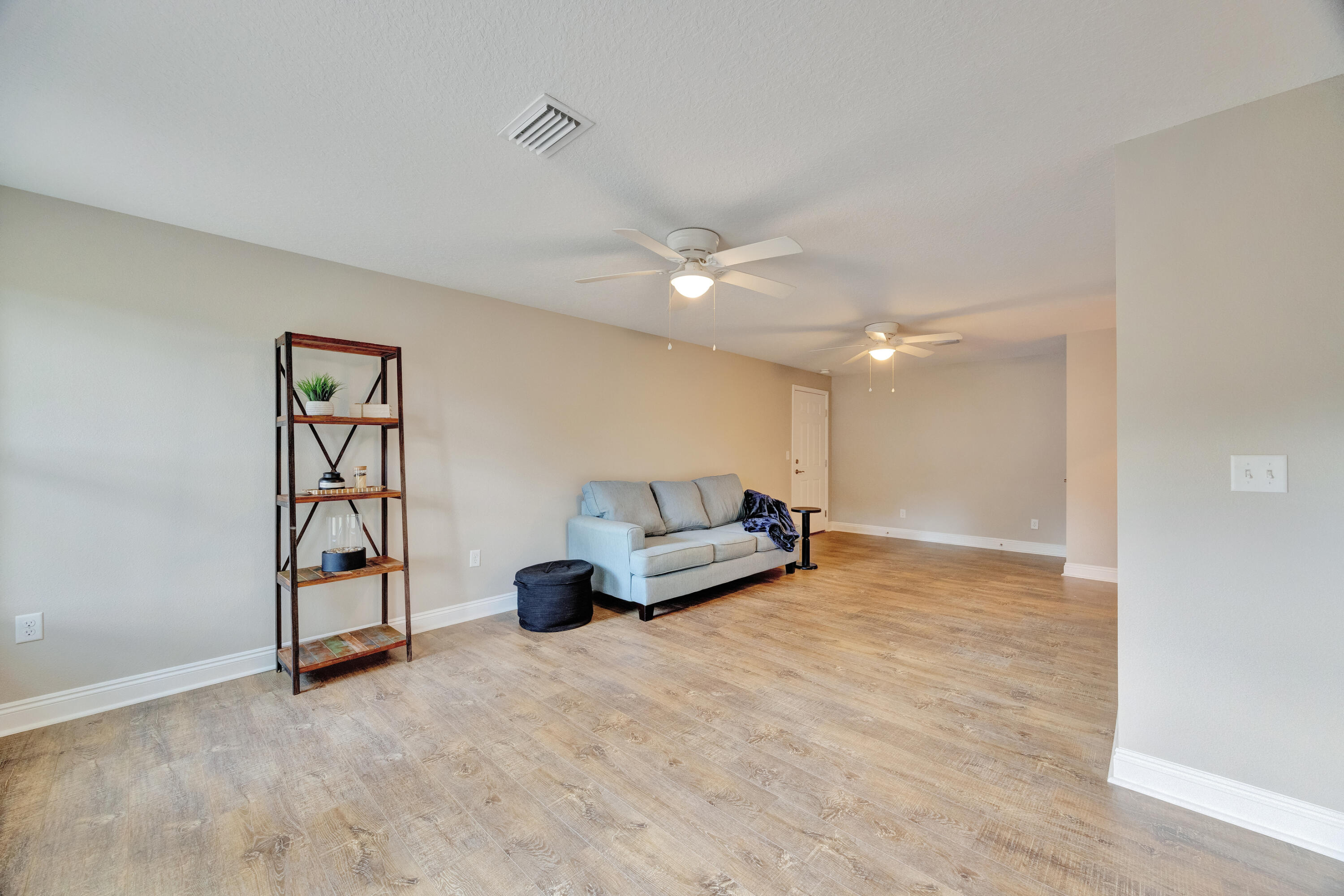ADAMS POWELL - Residential