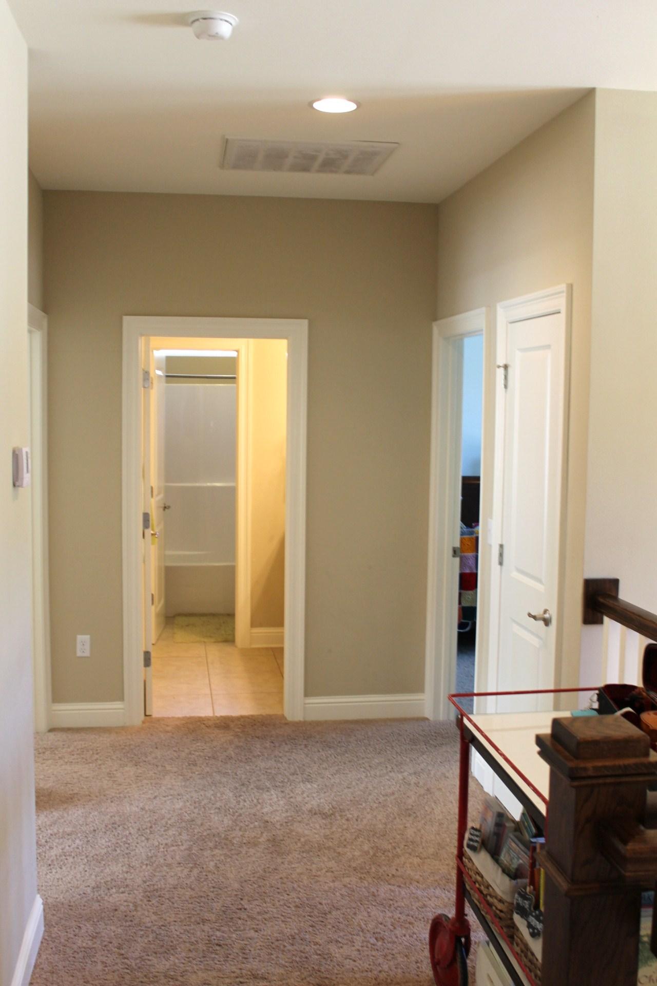 HAWK'S LANDING - Residential