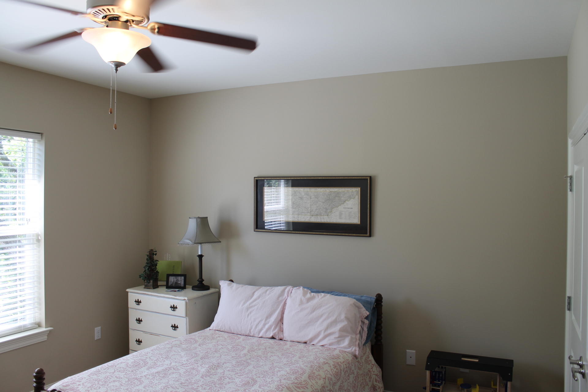 HAWK'S LANDING - Residential