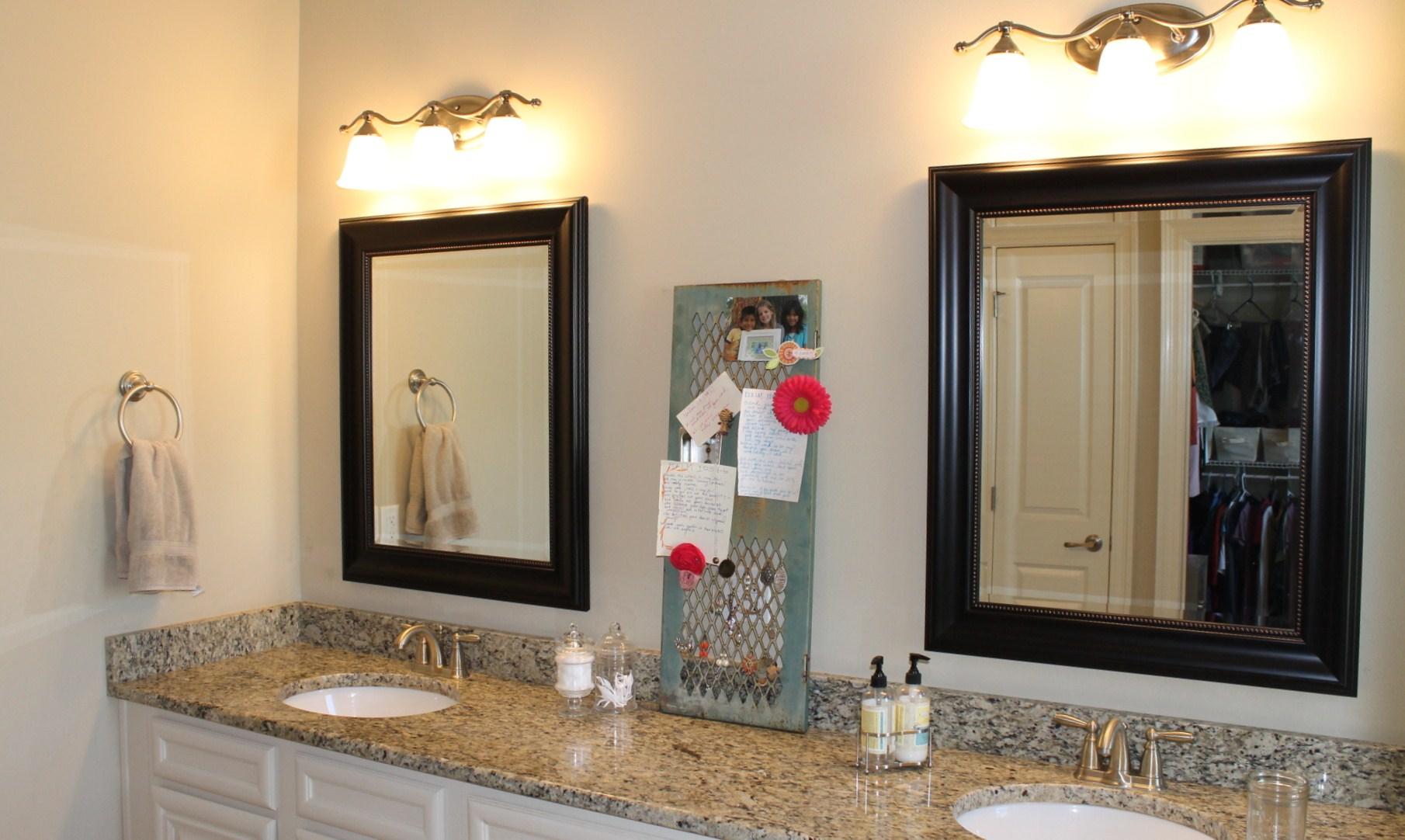 HAWK'S LANDING - Residential