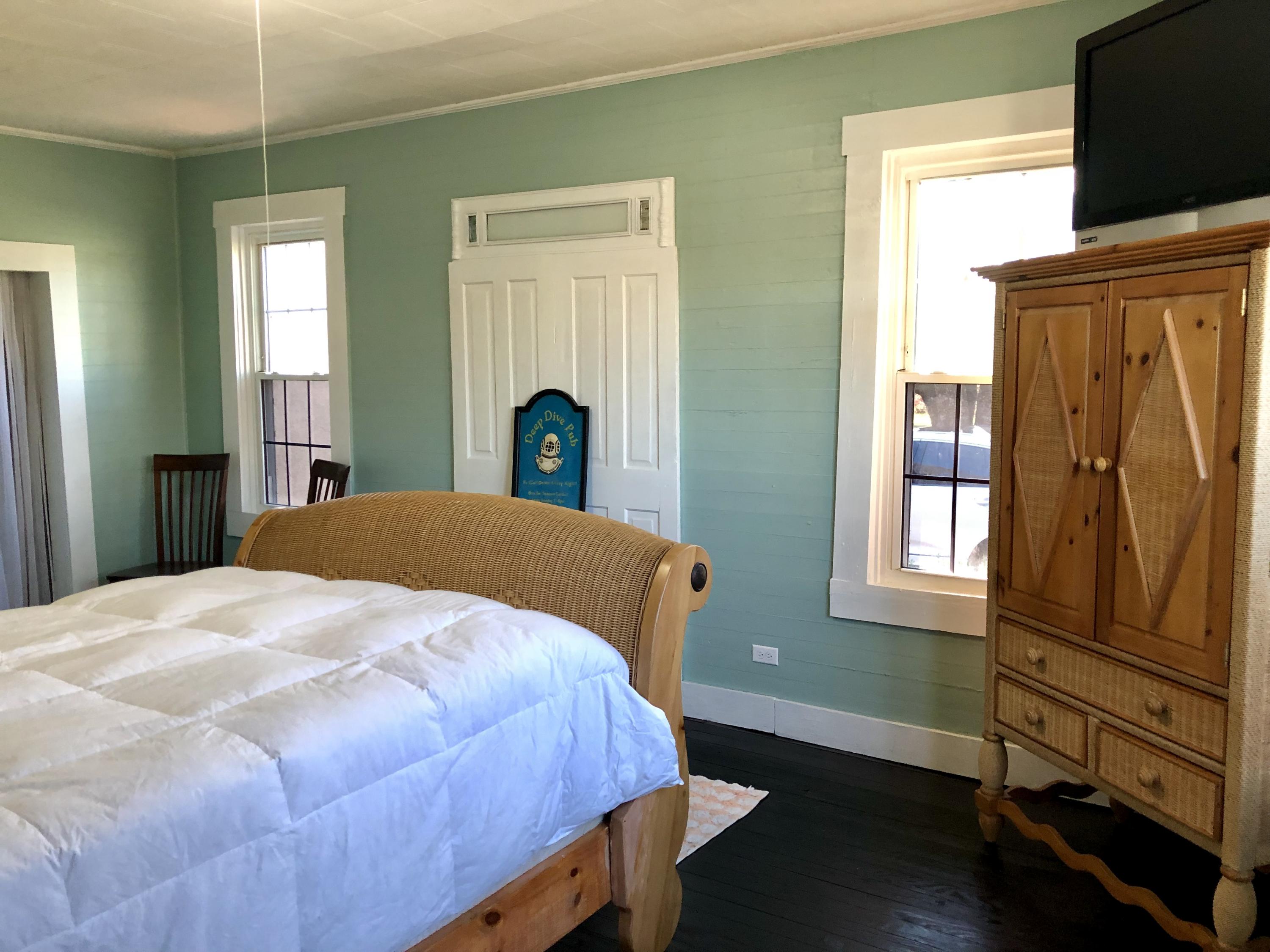 COLLEGE PARK - Residential