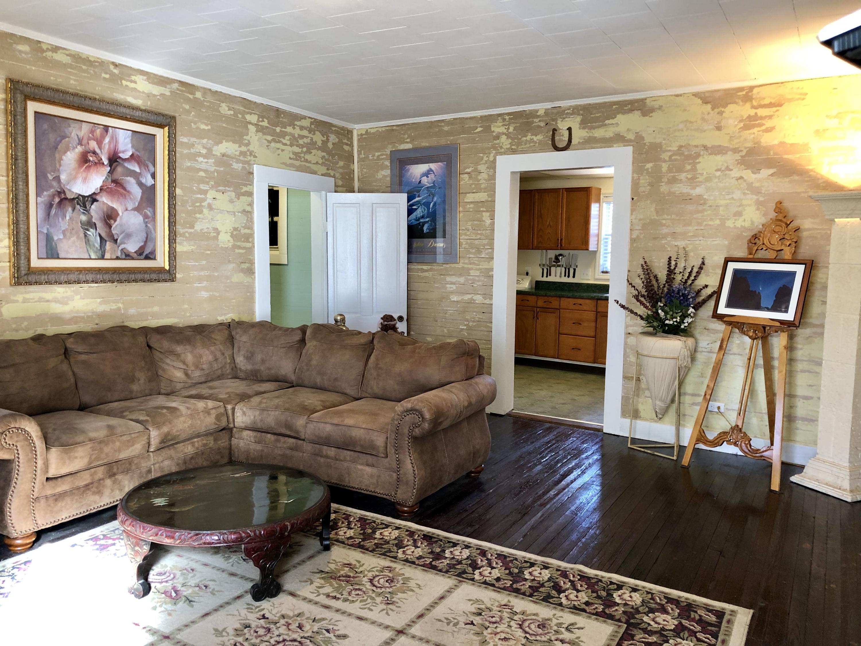 COLLEGE PARK - Residential