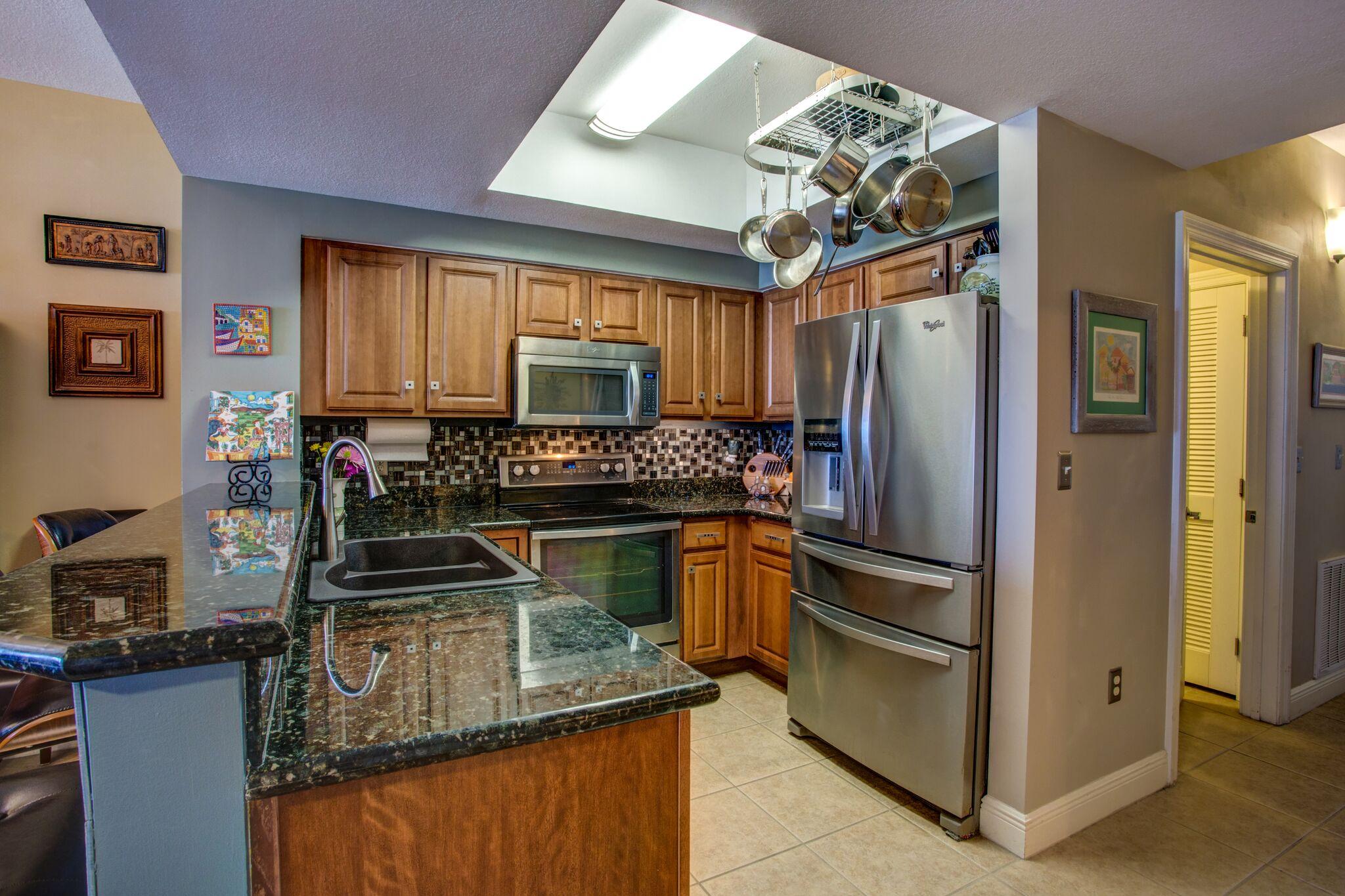 ARIEL DUNES II - Residential