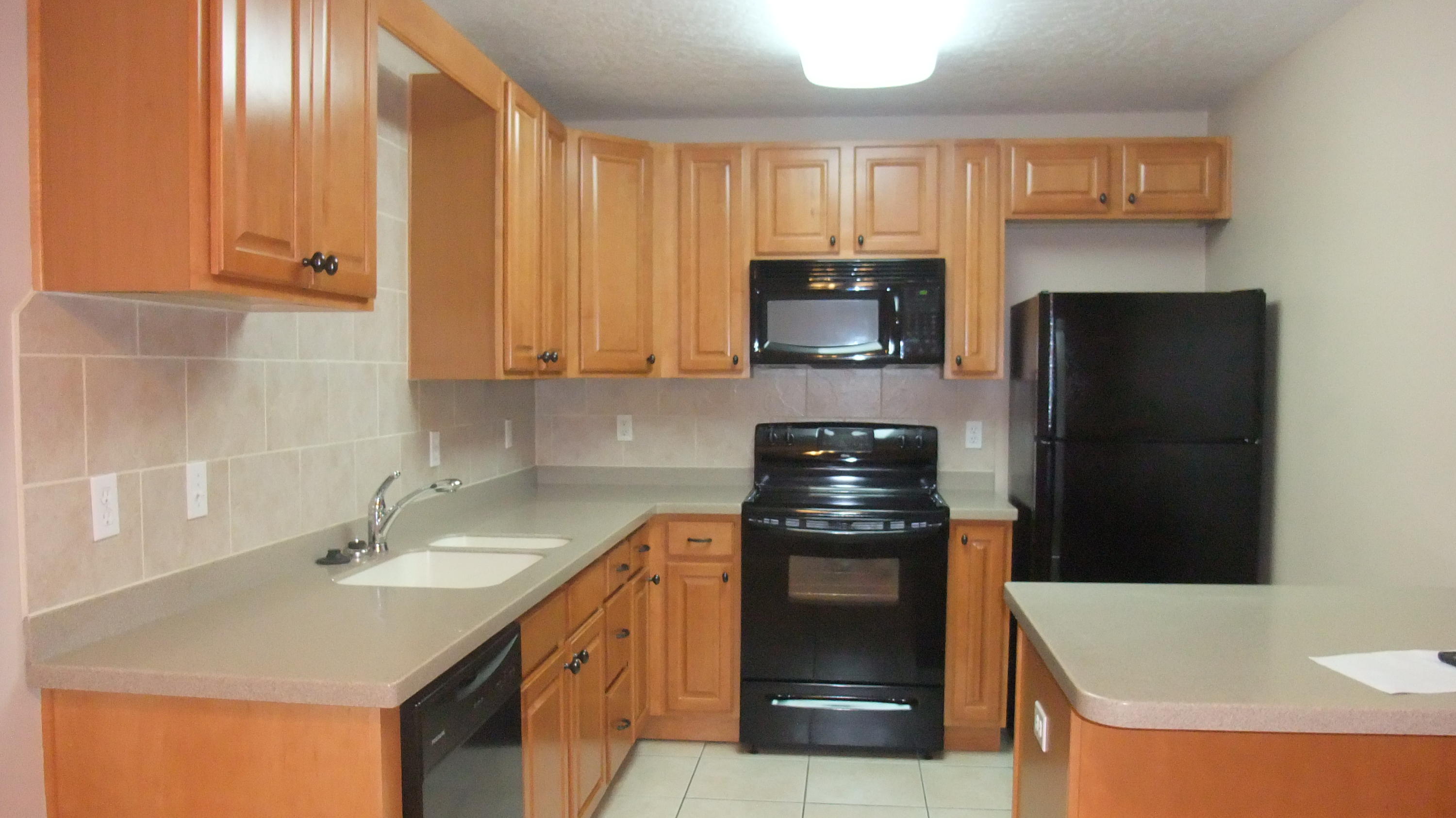 MAGNOLIAS OF MARY ESTHER - Residential Lease