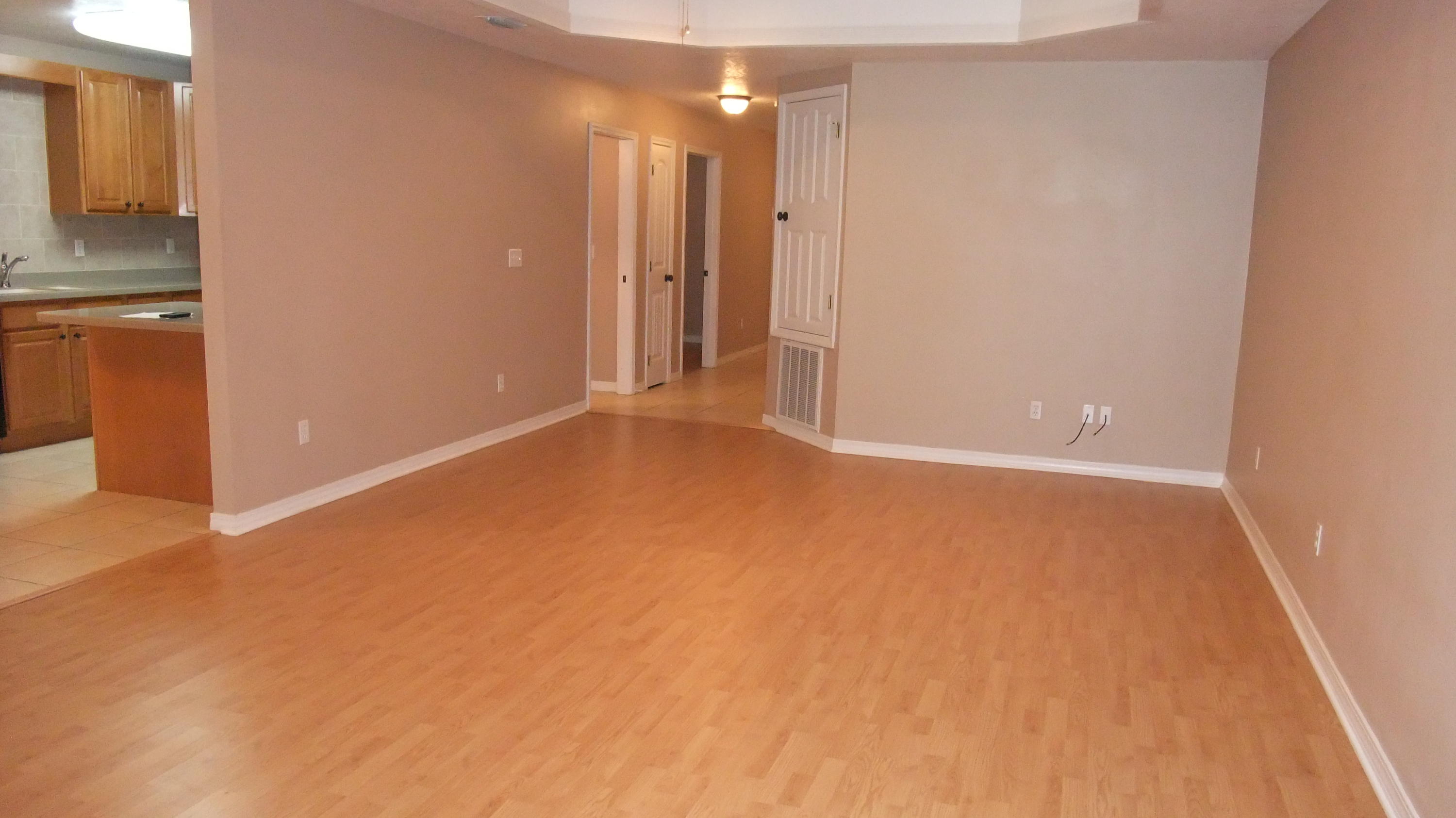 MAGNOLIAS OF MARY ESTHER - Residential Lease