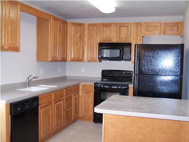 MAGNOLIAS OF MARY ESTHER - Residential Lease