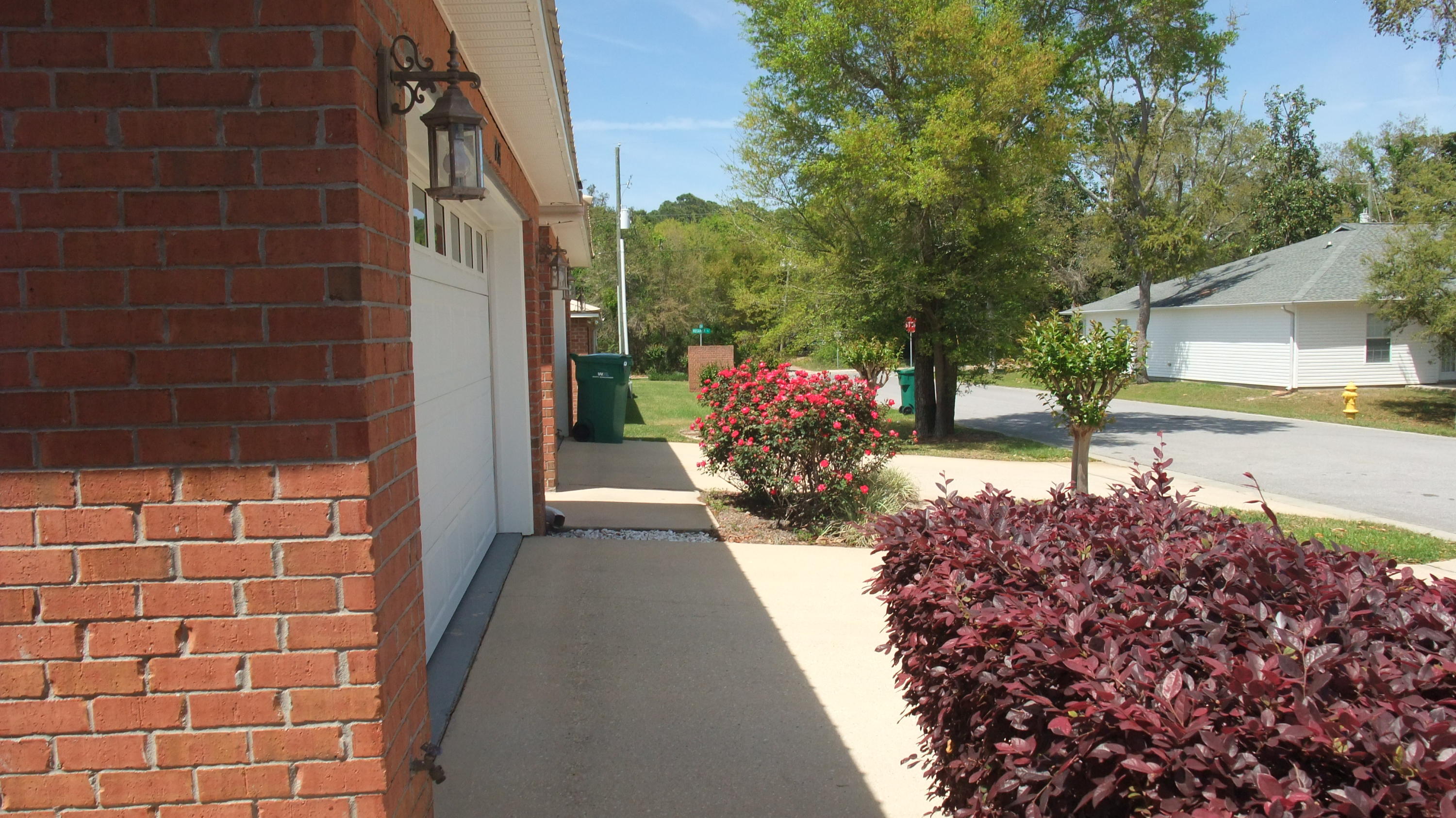 MAGNOLIAS OF MARY ESTHER - Residential Lease