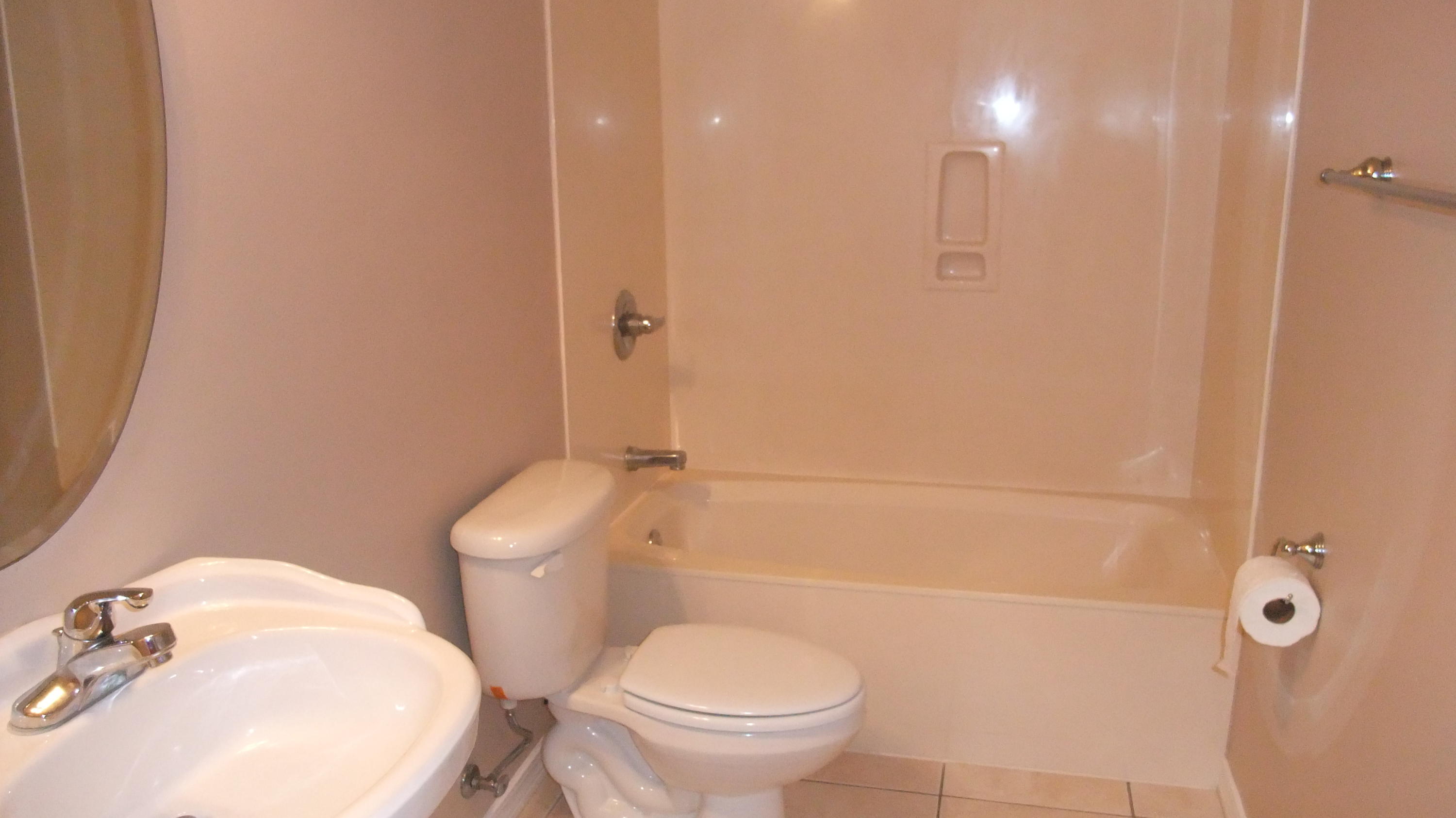 MAGNOLIAS OF MARY ESTHER - Residential Lease