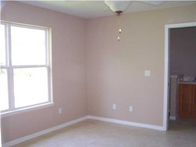 MAGNOLIAS OF MARY ESTHER - Residential Lease